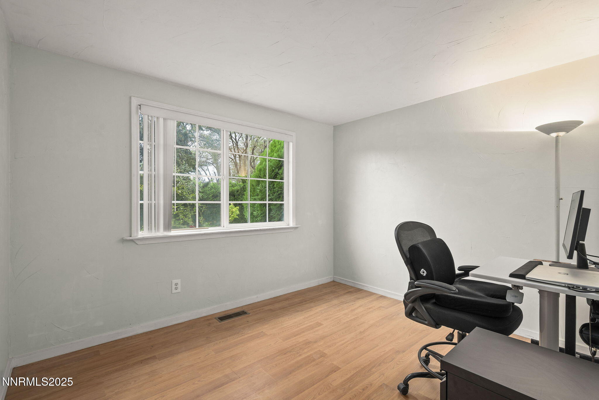 18-web-or-mls-_DSC0482