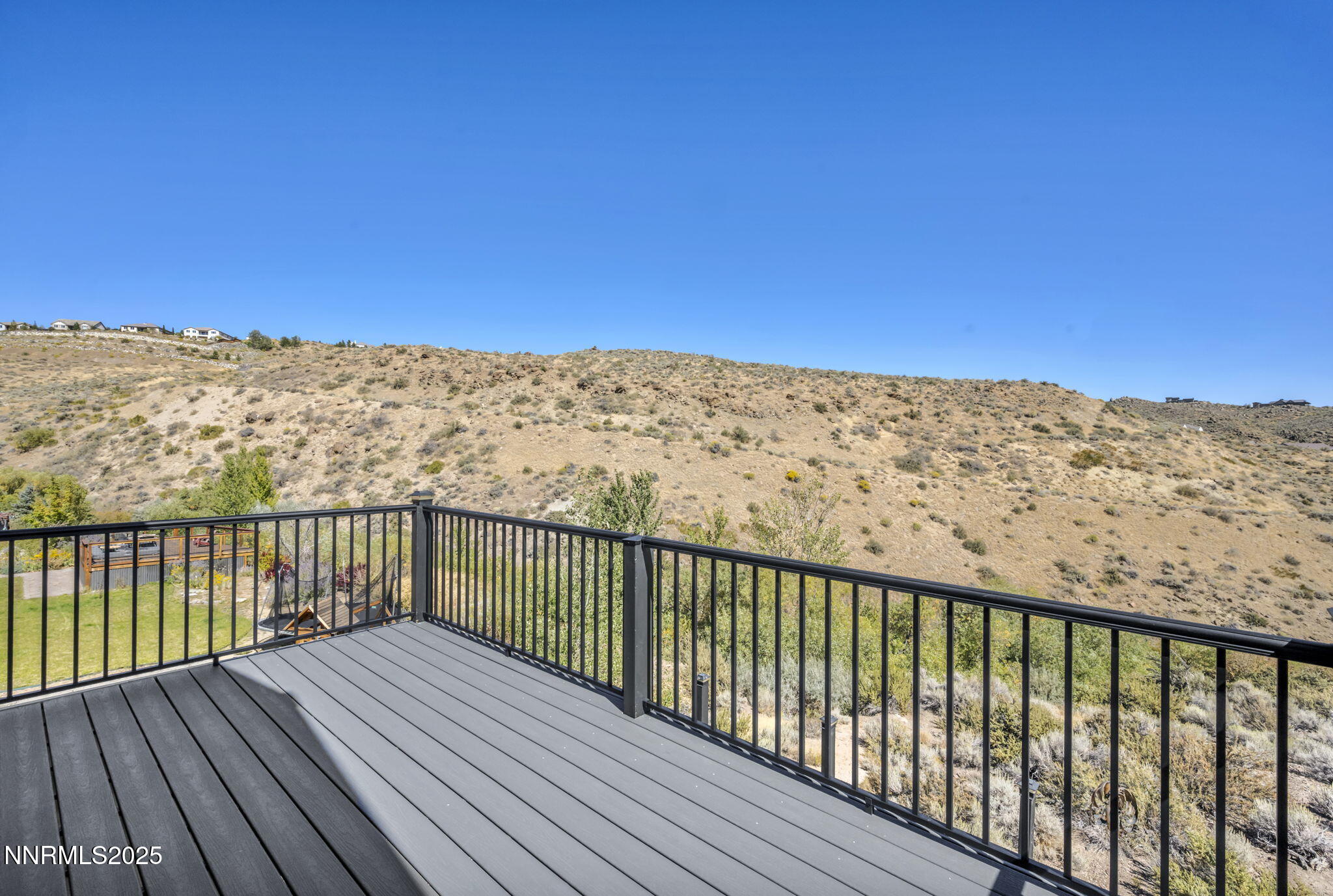 77-web-or-mls-150-mule-deer-dr