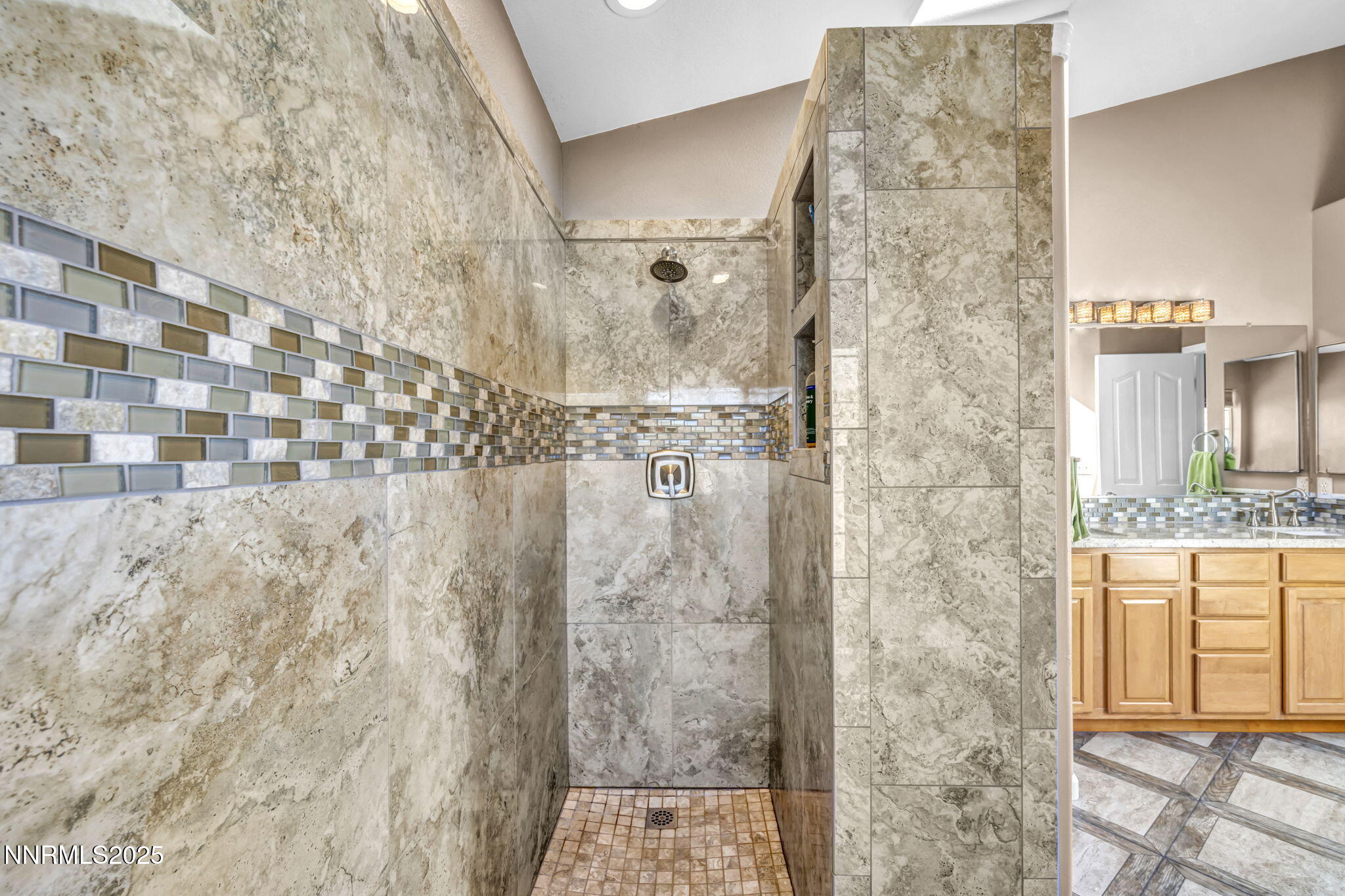 59-web-or-mls-150-mule-deer-dr