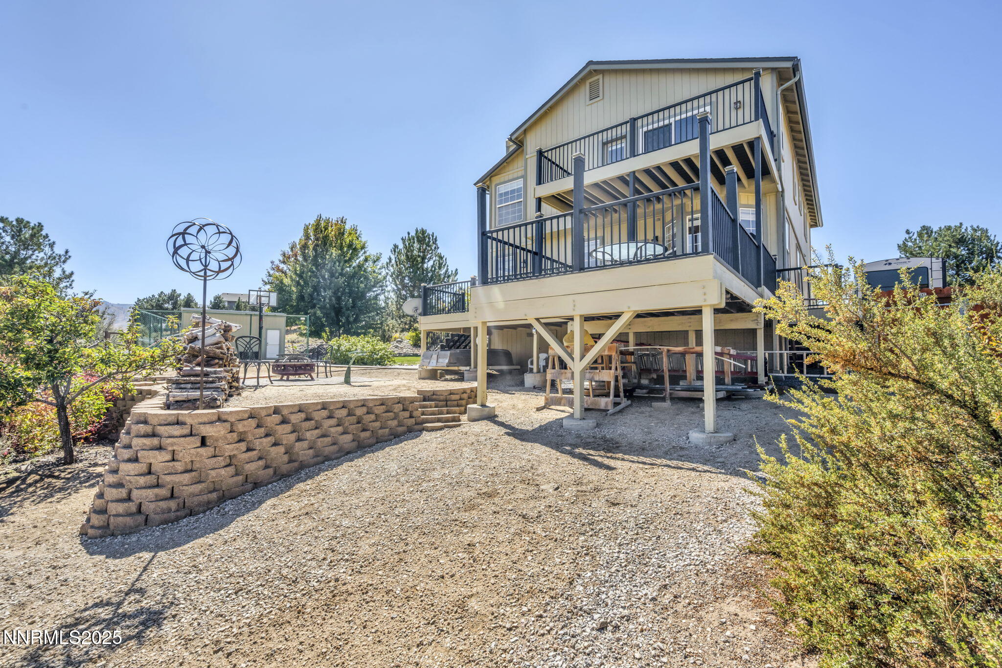 24-web-or-mls-150-mule-deer-dr