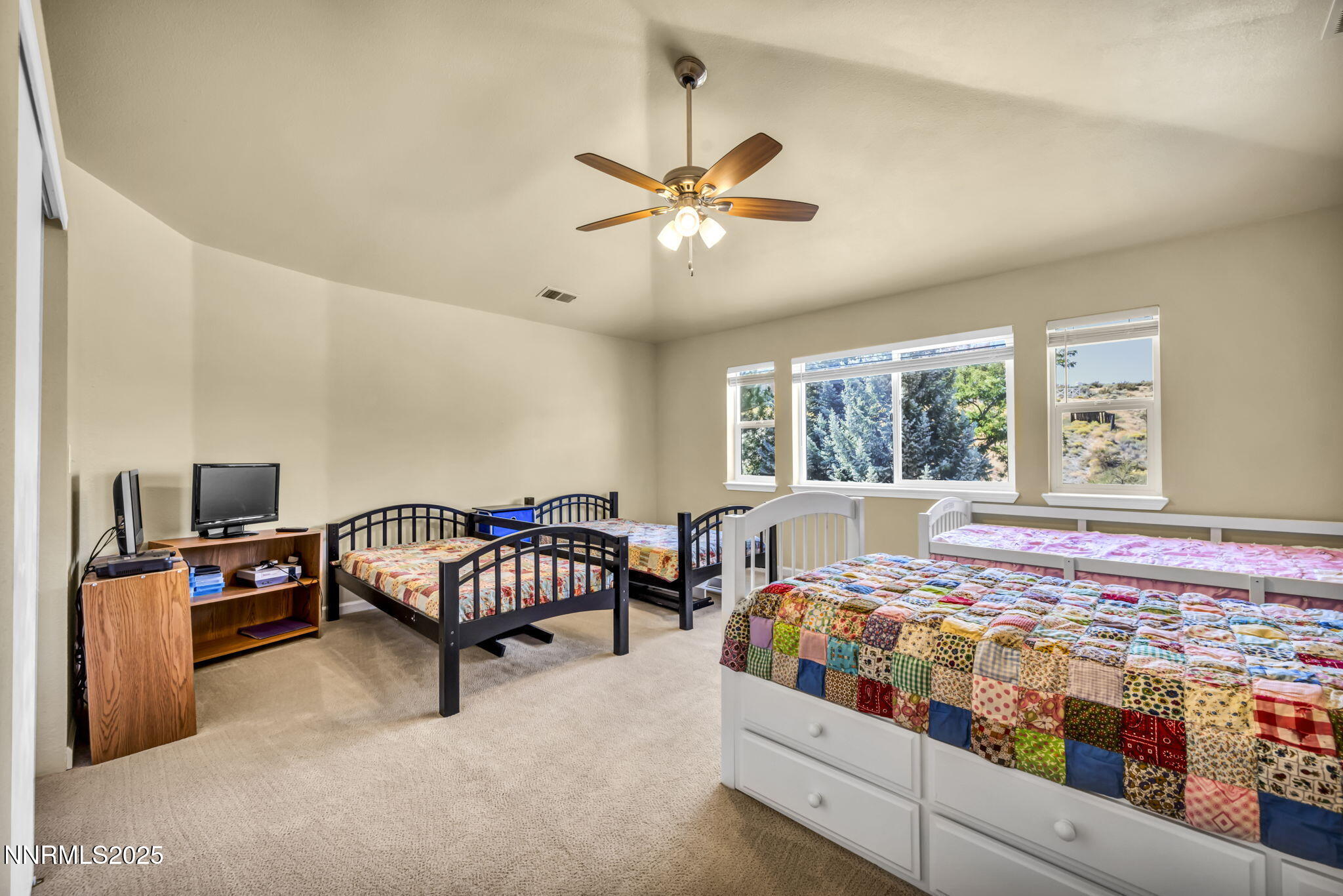 75-web-or-mls-150-mule-deer-dr