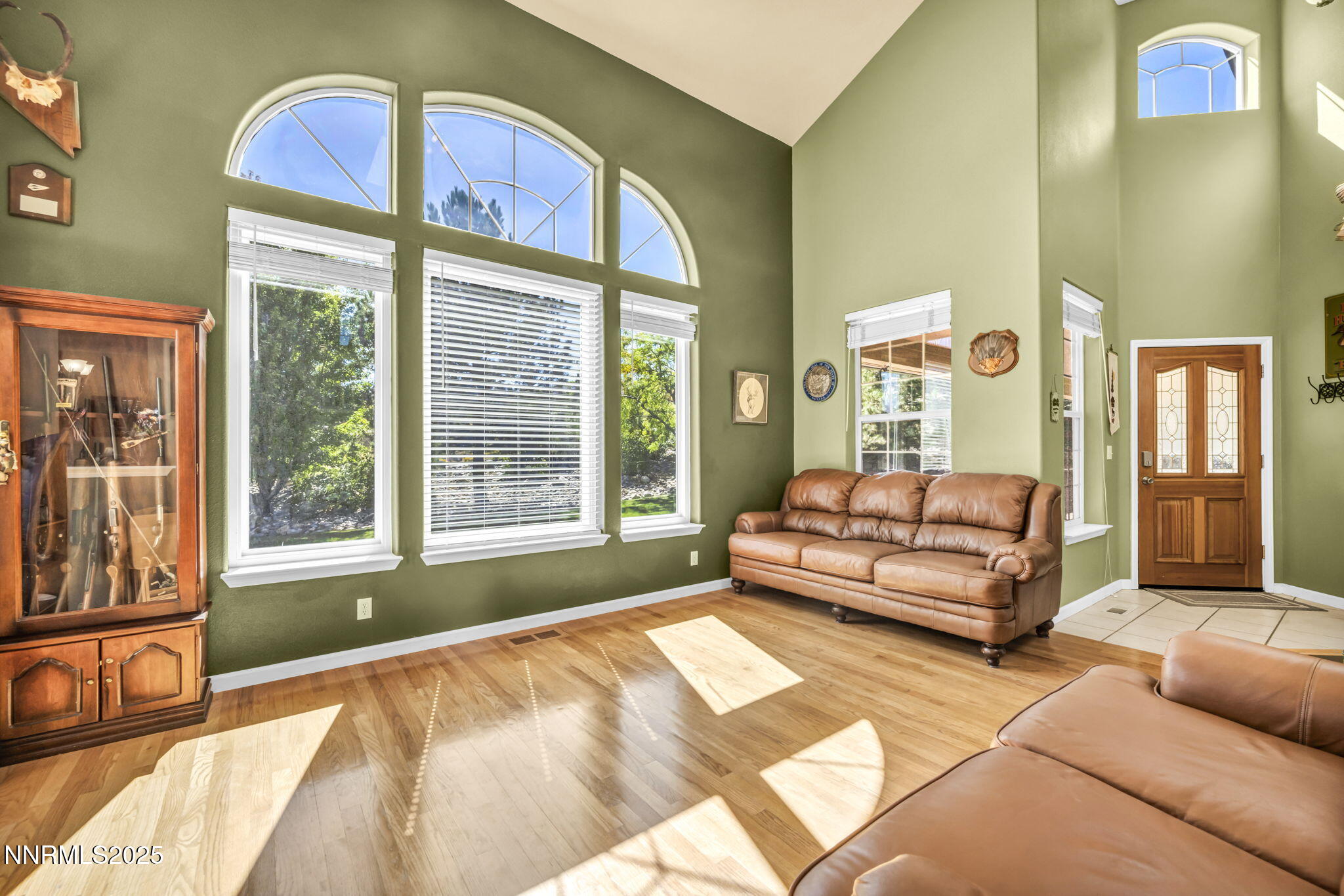 83-web-or-mls-150-mule-deer-dr