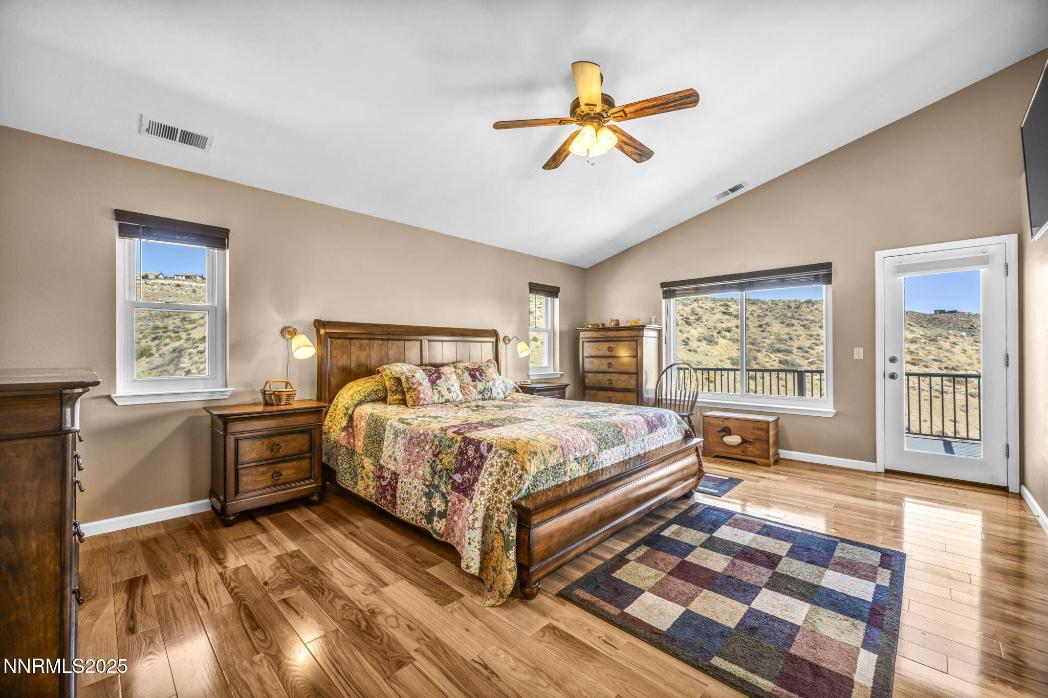 52-web-or-mls-150-mule-deer-dr