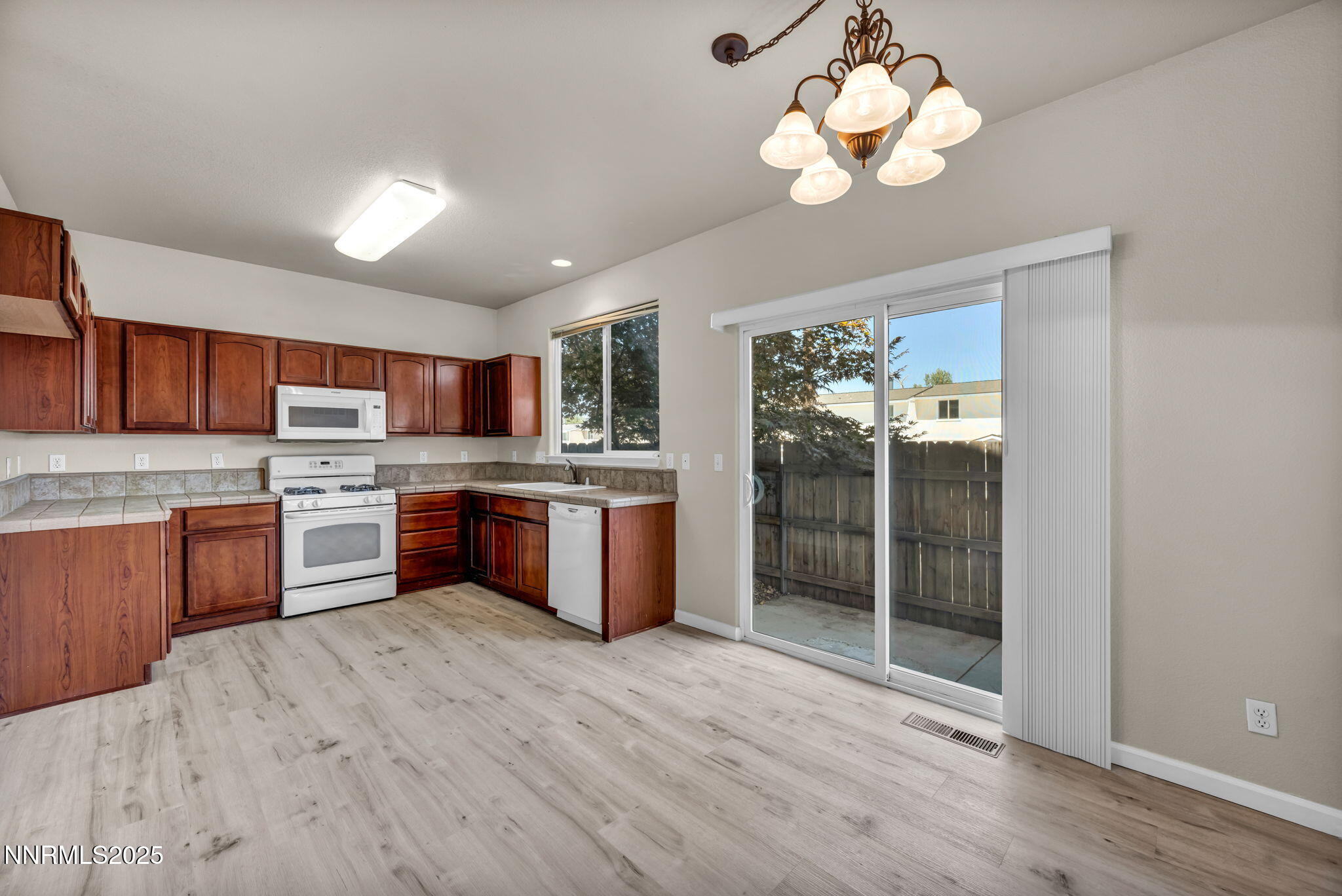 1296 Woodside Drive
