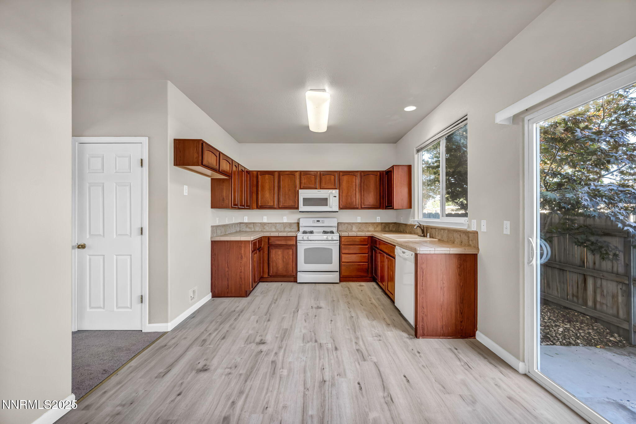 1296 Woodside Drive
