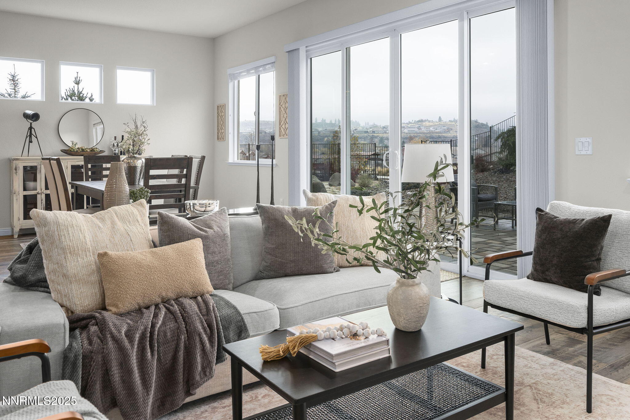 8-web-or-mls-8-print-_DSC0108