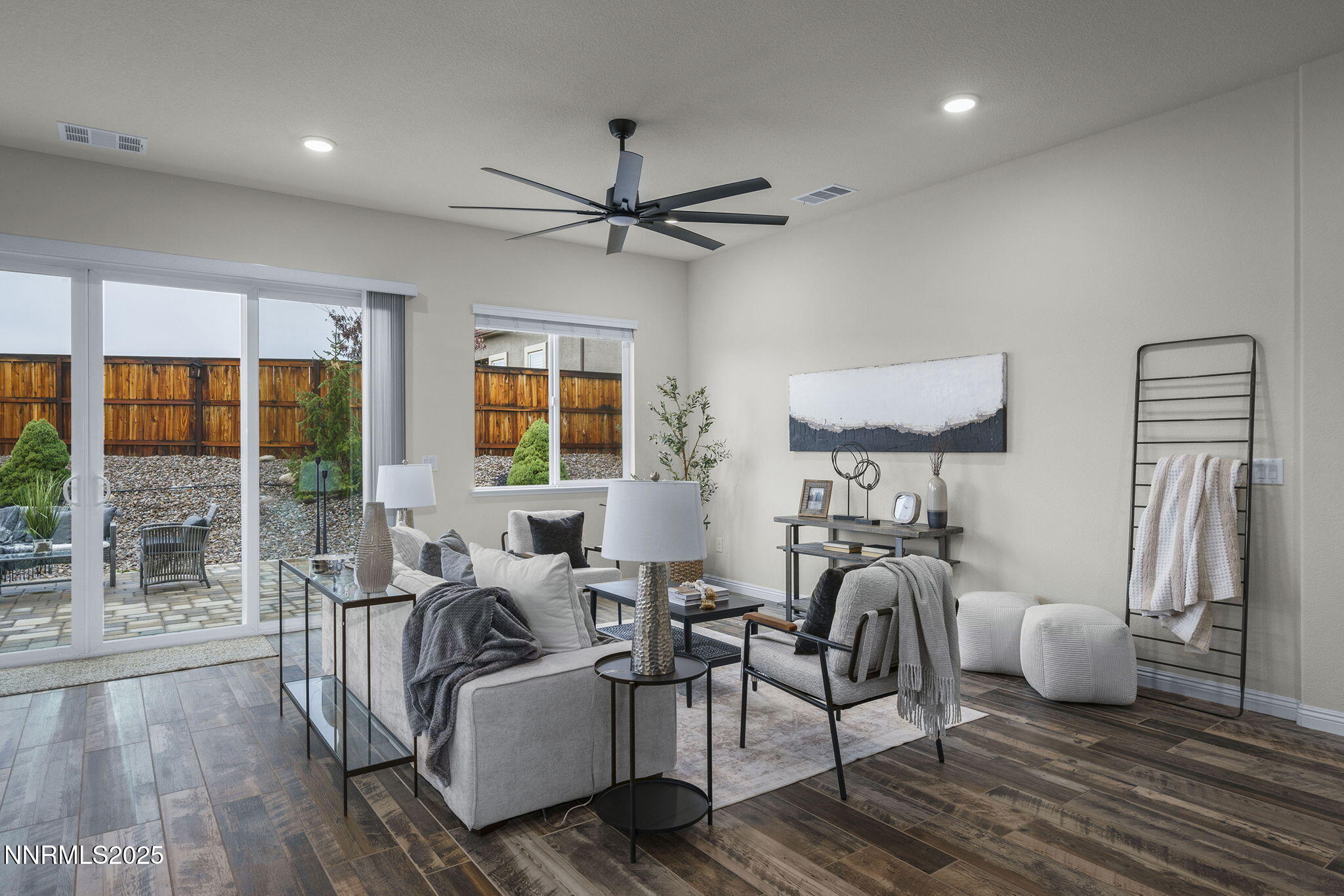 7-web-or-mls-7-print-_DSC0041