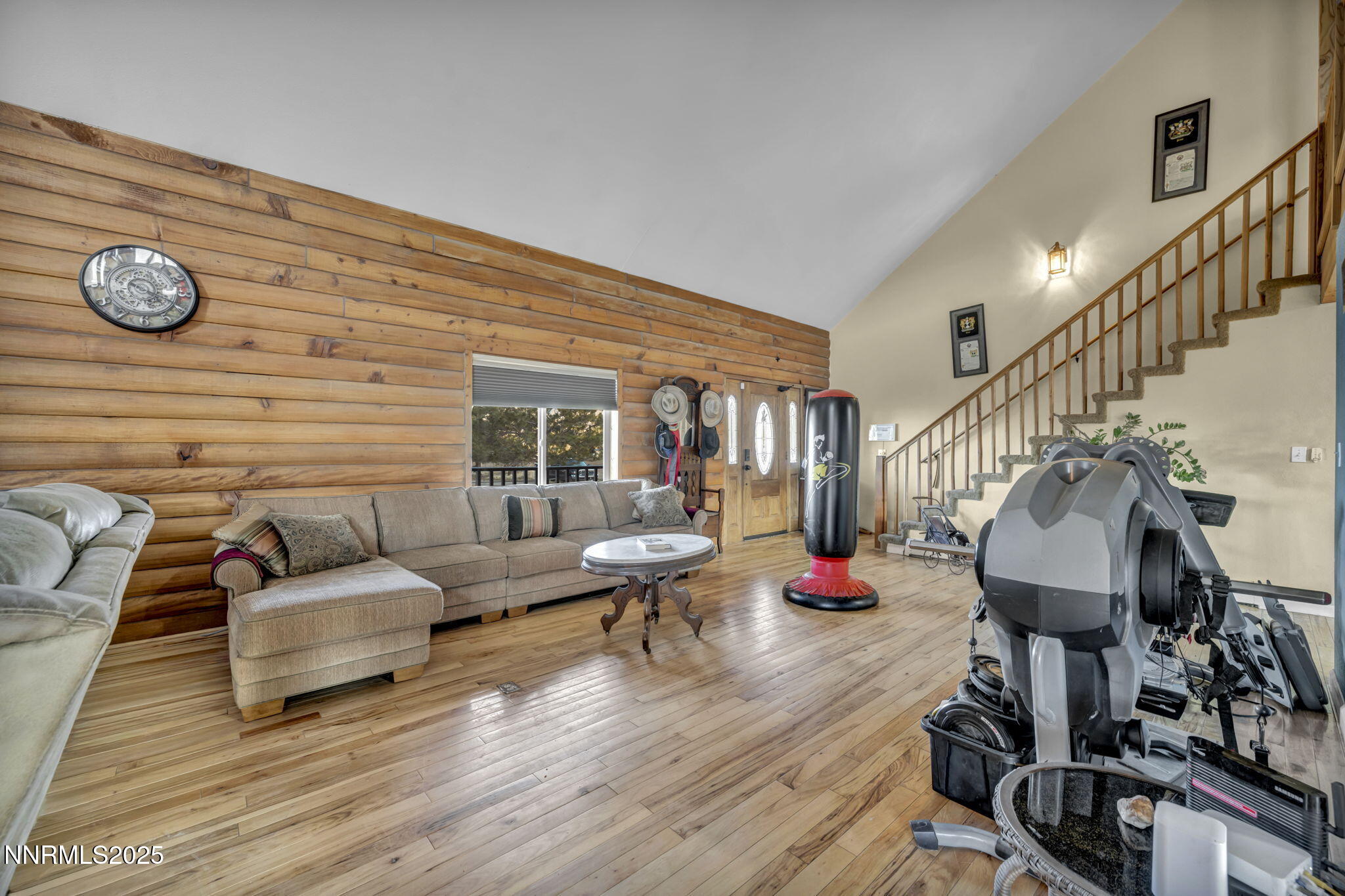 56-web-or-mls-15034-n-red-rock-rd