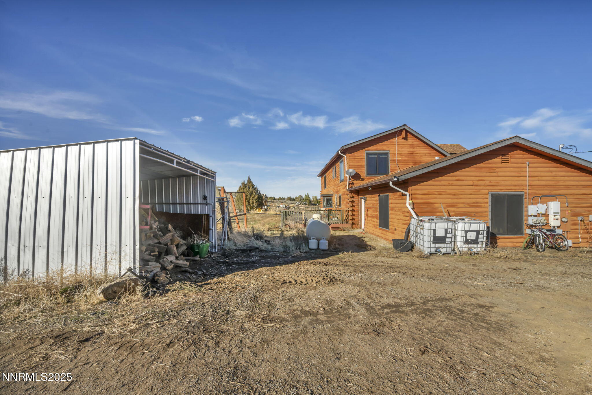 15-web-or-mls-15034-n-red-rock-rd