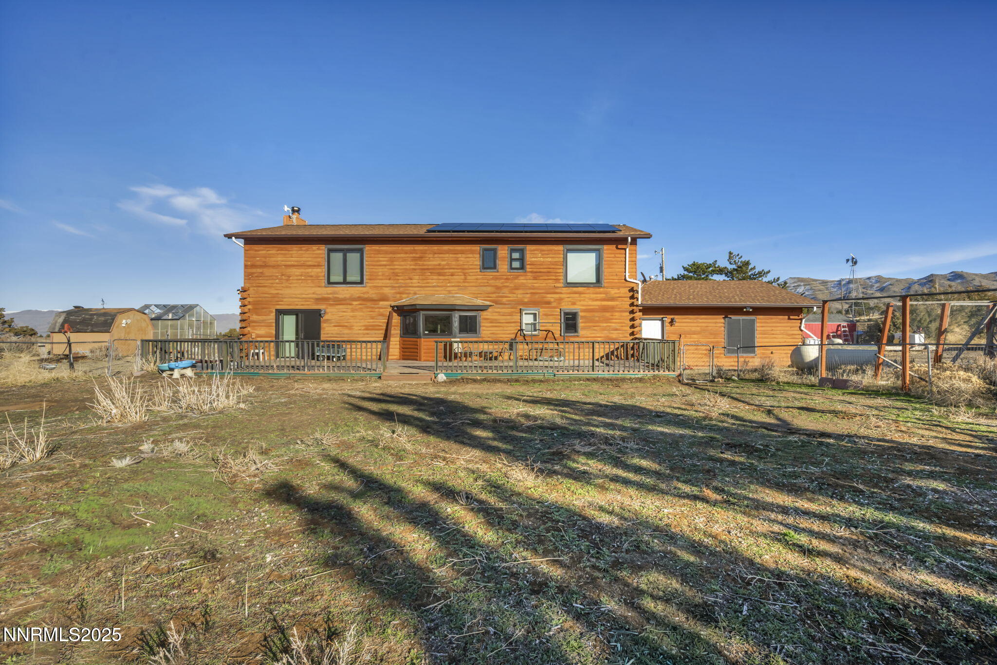 18-web-or-mls-15034-n-red-rock-rd