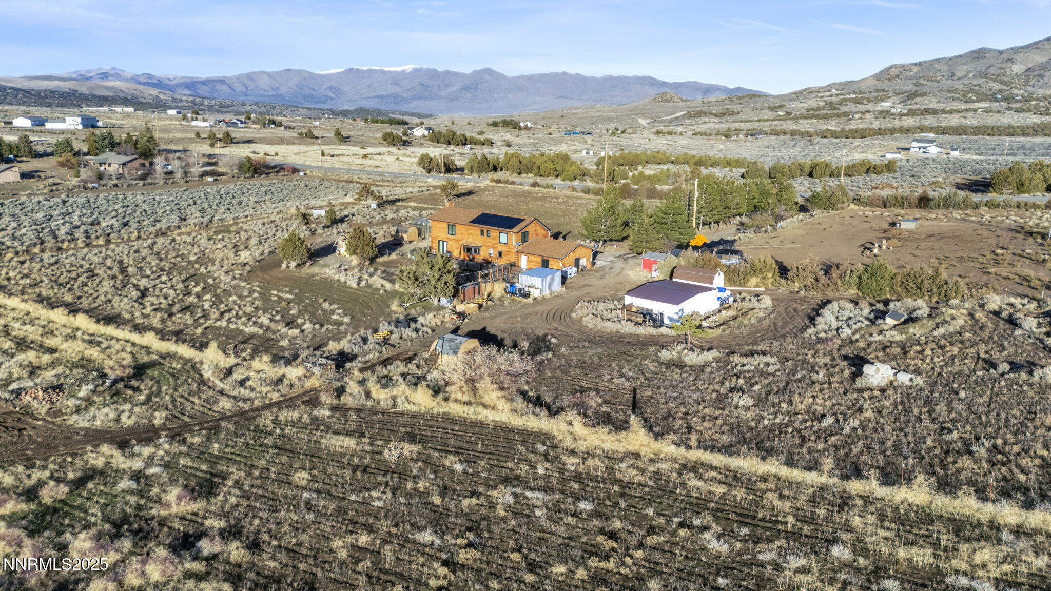 49-web-or-mls-15034-n-red-rock-rd
