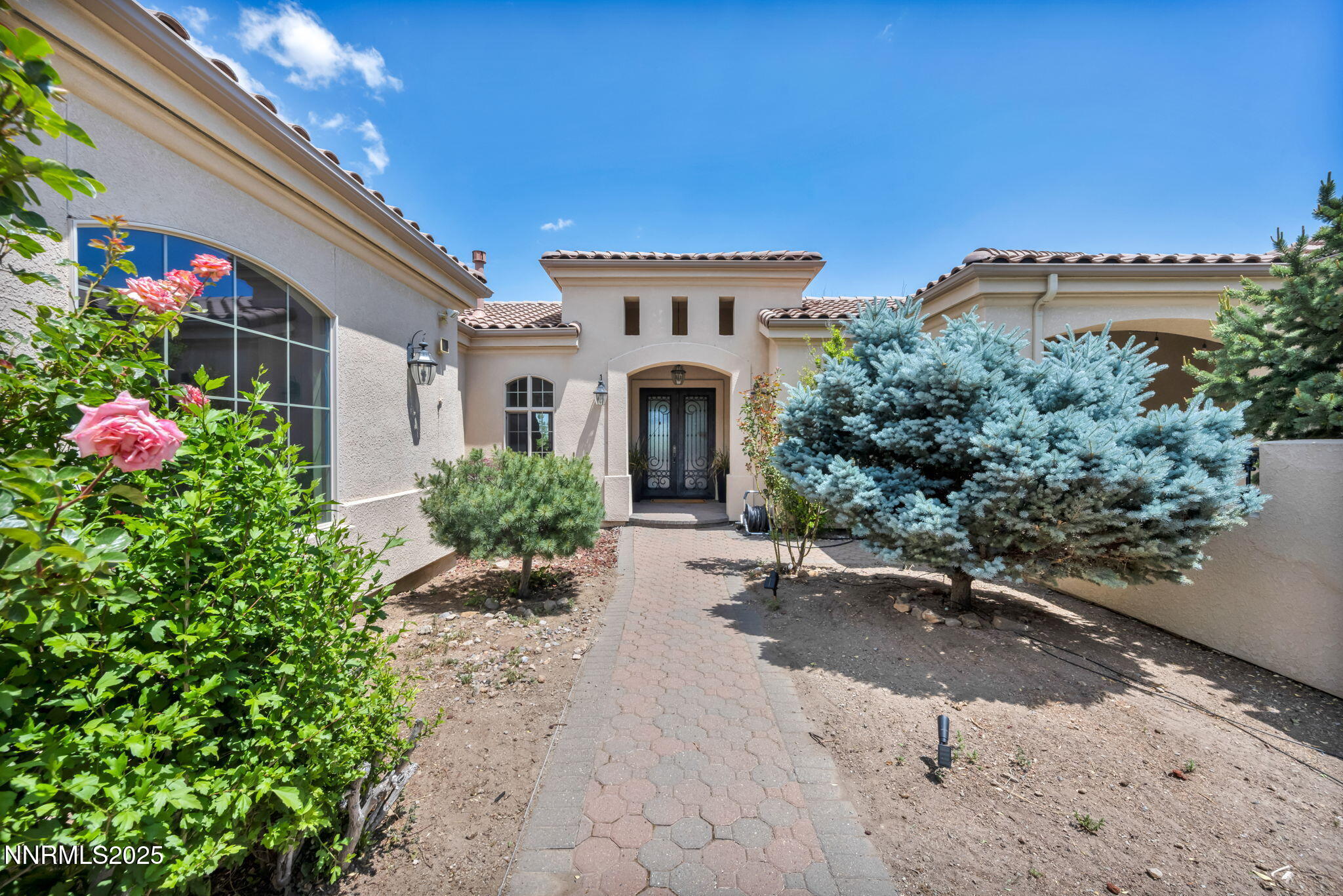 1-web-or-mls-14210-wild-quail-ct