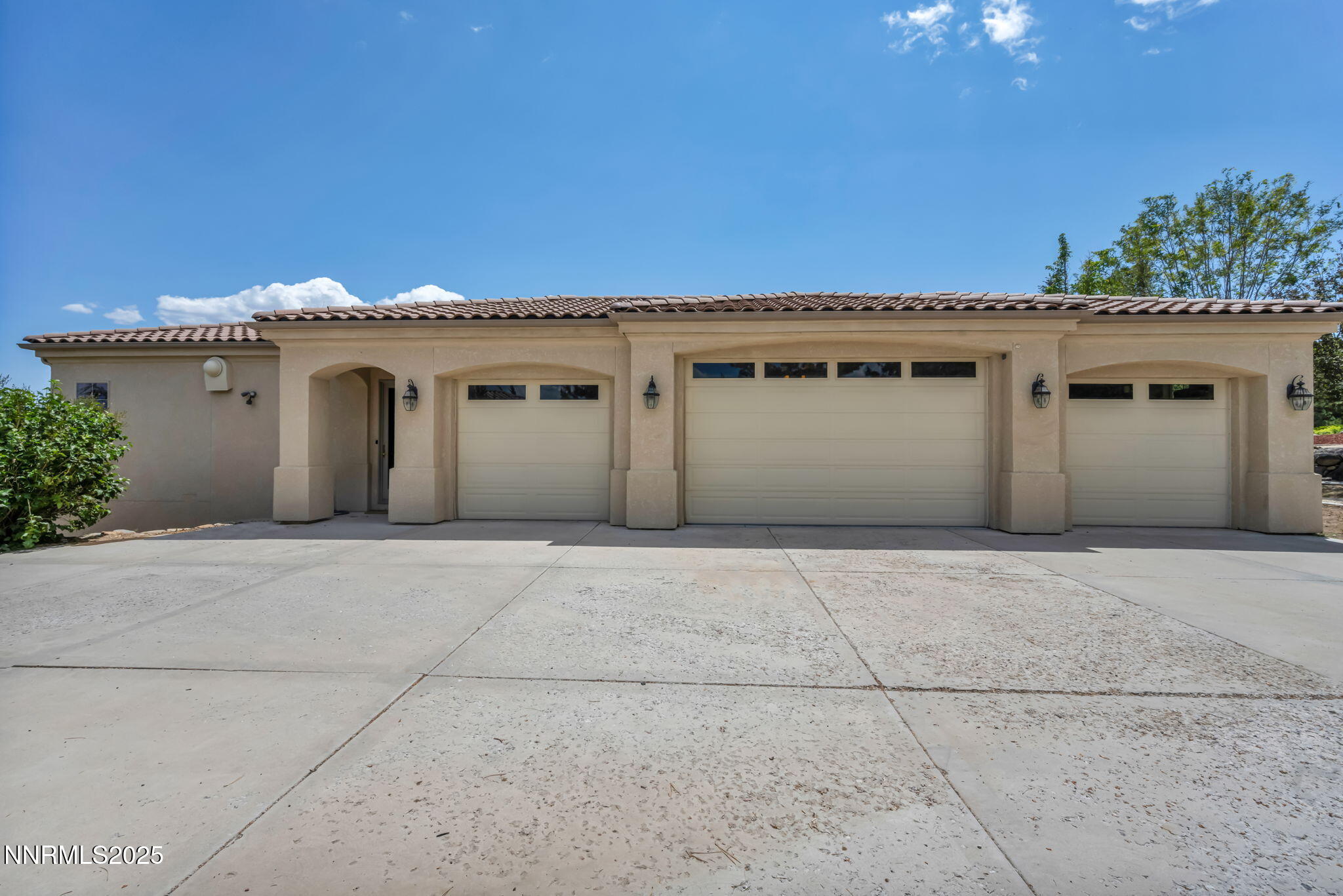 6-web-or-mls-14210-wild-quail-ct
