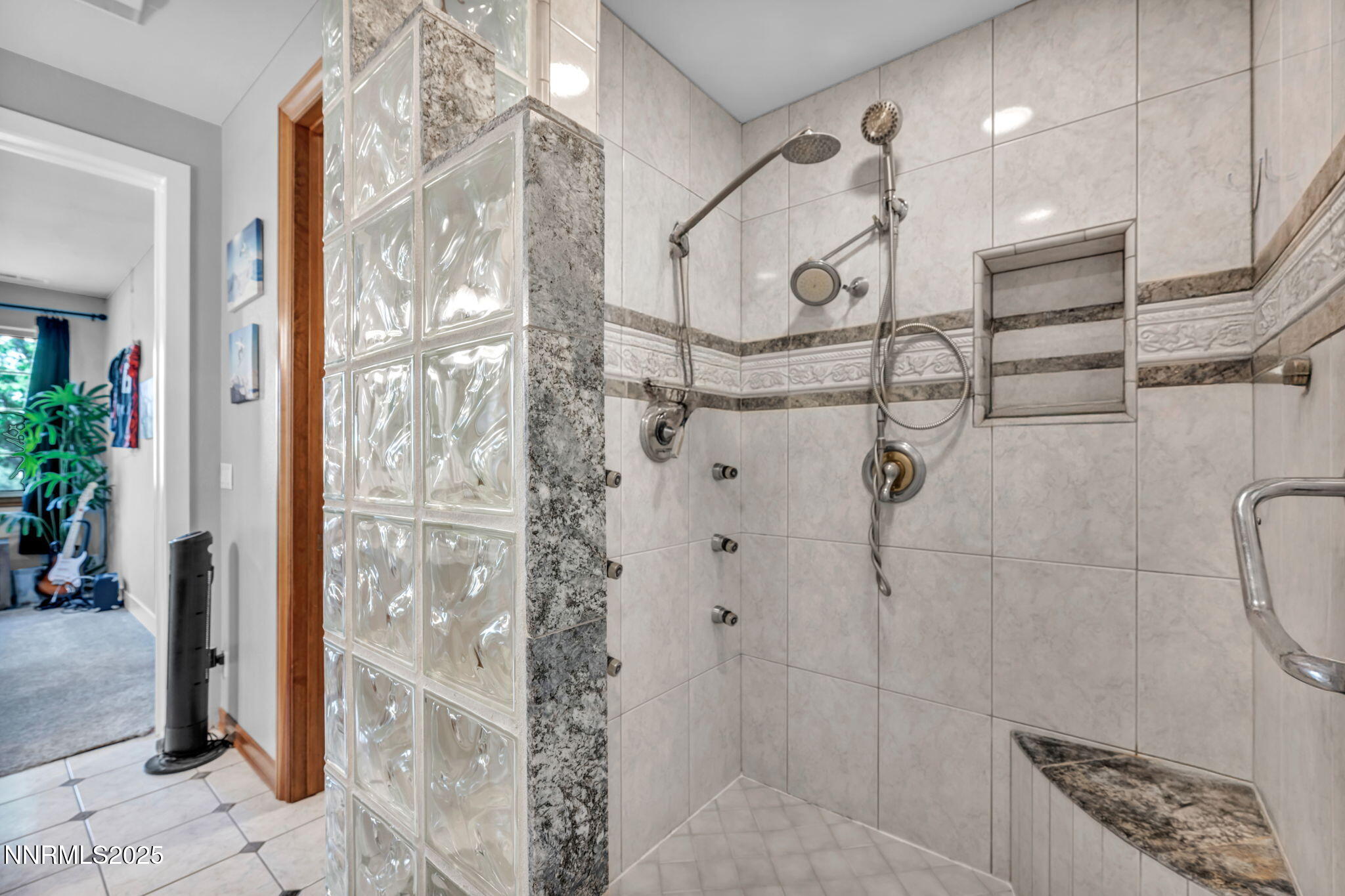 46-web-or-mls-14210-wild-quail-ct