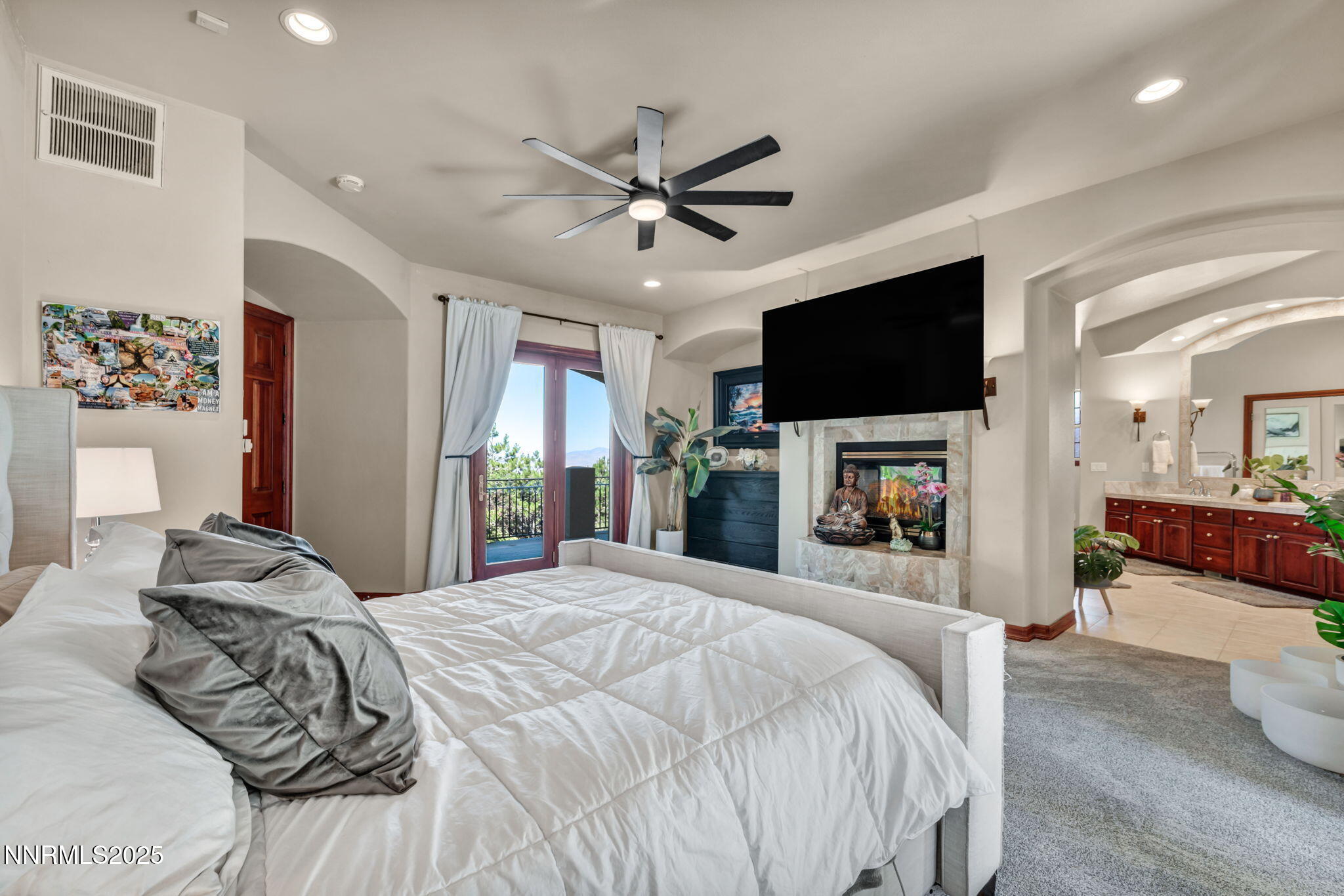 77-web-or-mls-14210-wild-quail-ct