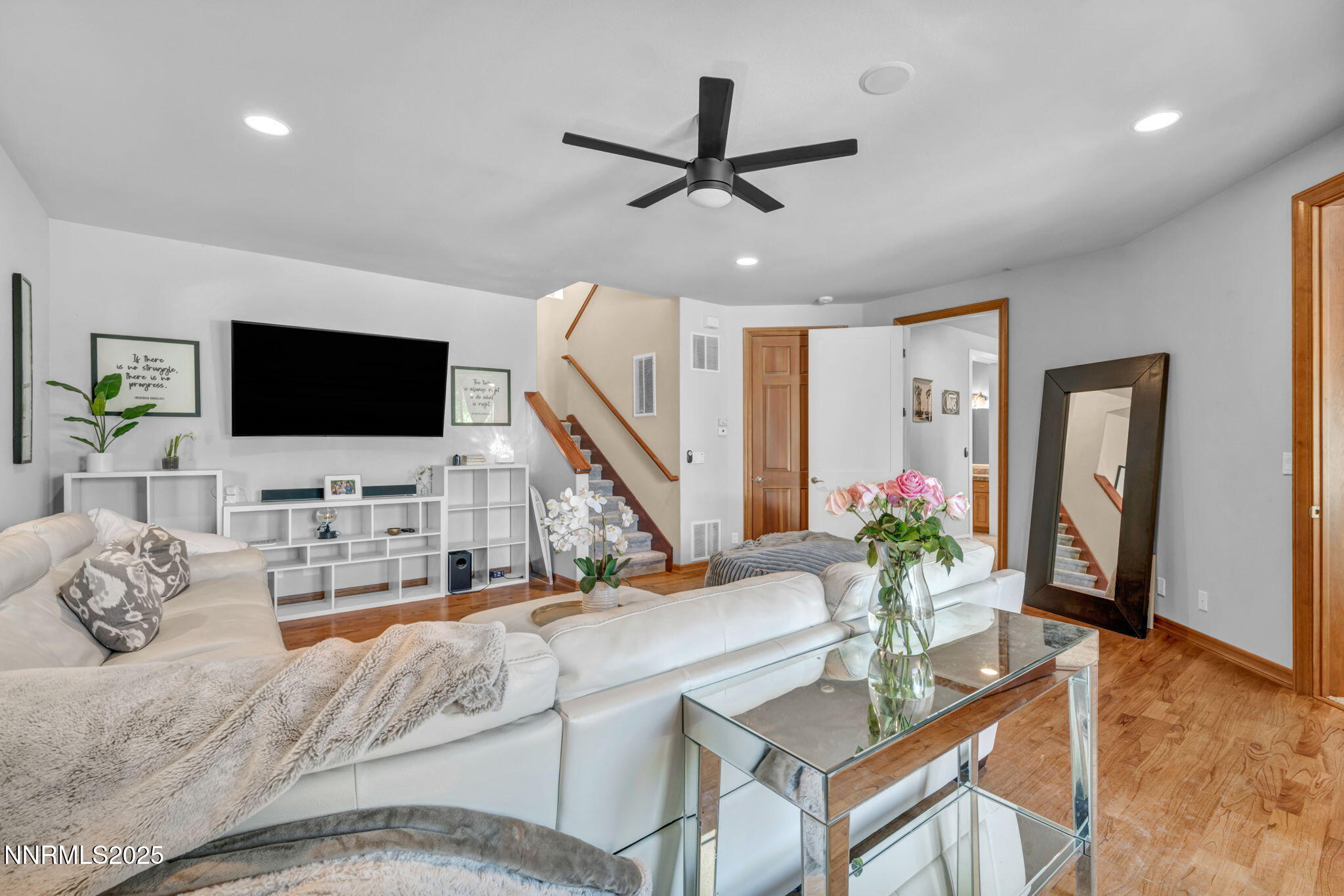 50-web-or-mls-14210-wild-quail-ct