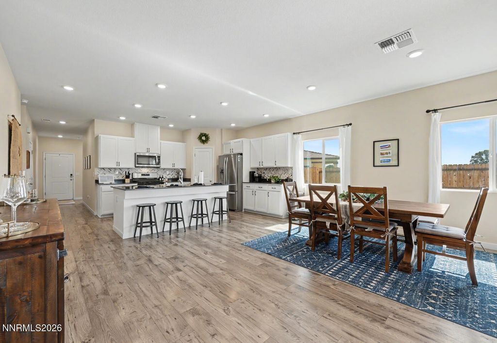 Photo of 606 Sycamore Drive, Fallon, NV 89406 (MLS # 260006041)