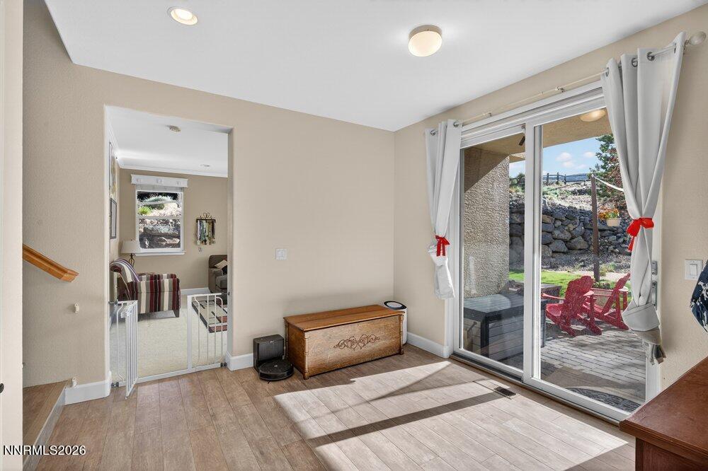 Escondido, California, 92025, United States, 5 Bedrooms Bedrooms, ,4 BathroomsBathrooms,Residential,Active,2032392