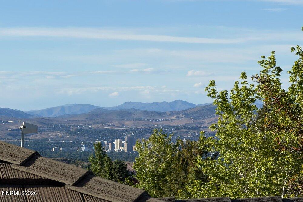 Escondido, California, 92025, United States, 5 Bedrooms Bedrooms, ,4 BathroomsBathrooms,Residential,Active,2032392