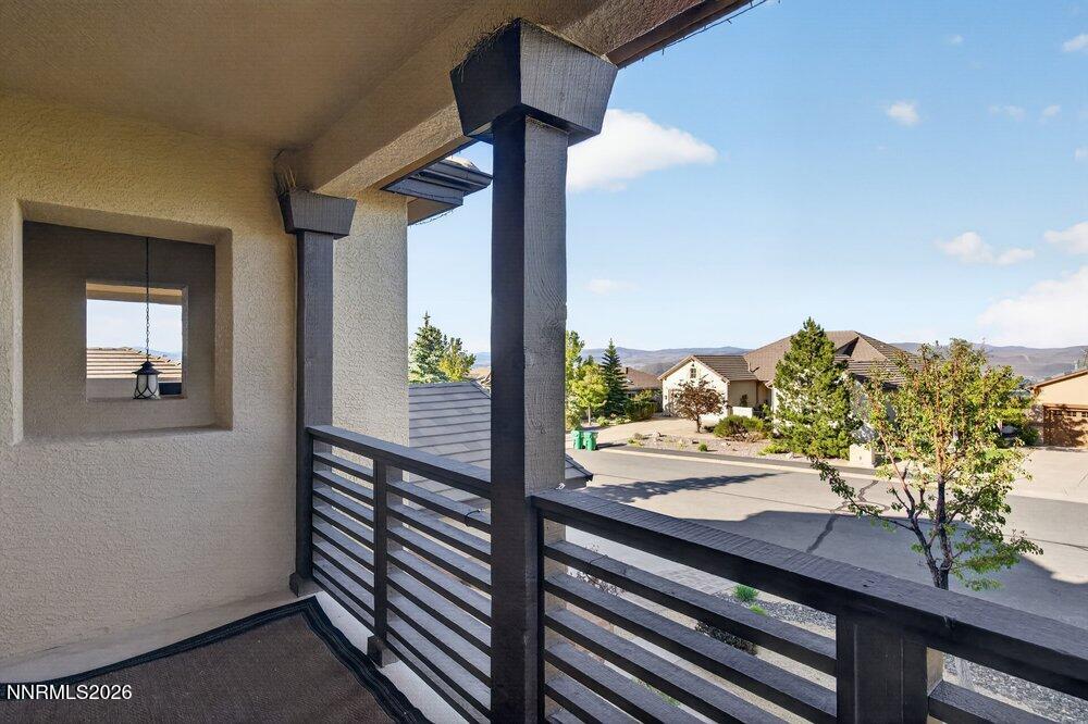 Escondido, California, 92025, United States, 5 Bedrooms Bedrooms, ,4 BathroomsBathrooms,Residential,Active,2032392