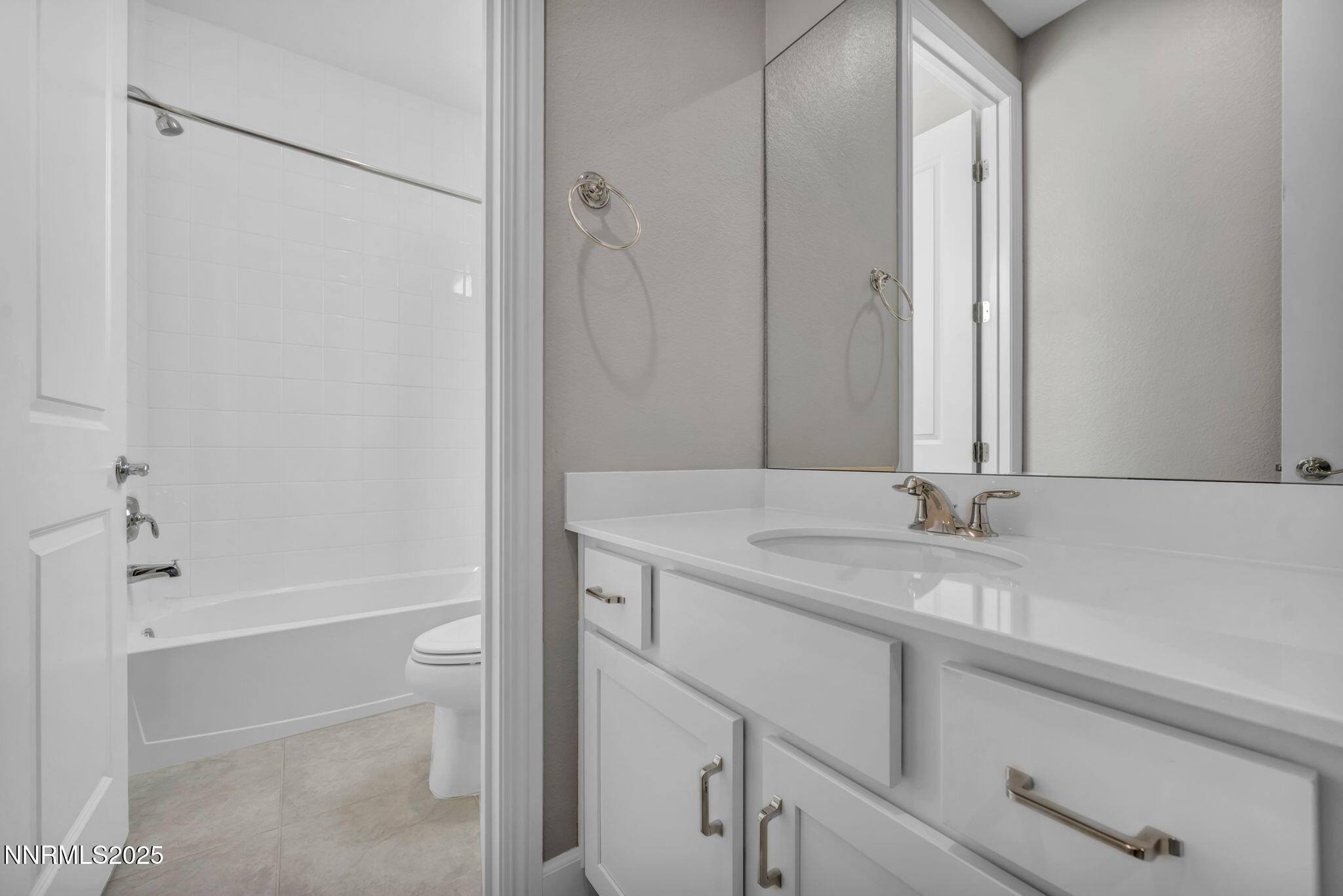 79-web-or-mls-9267-blue-basin-trl