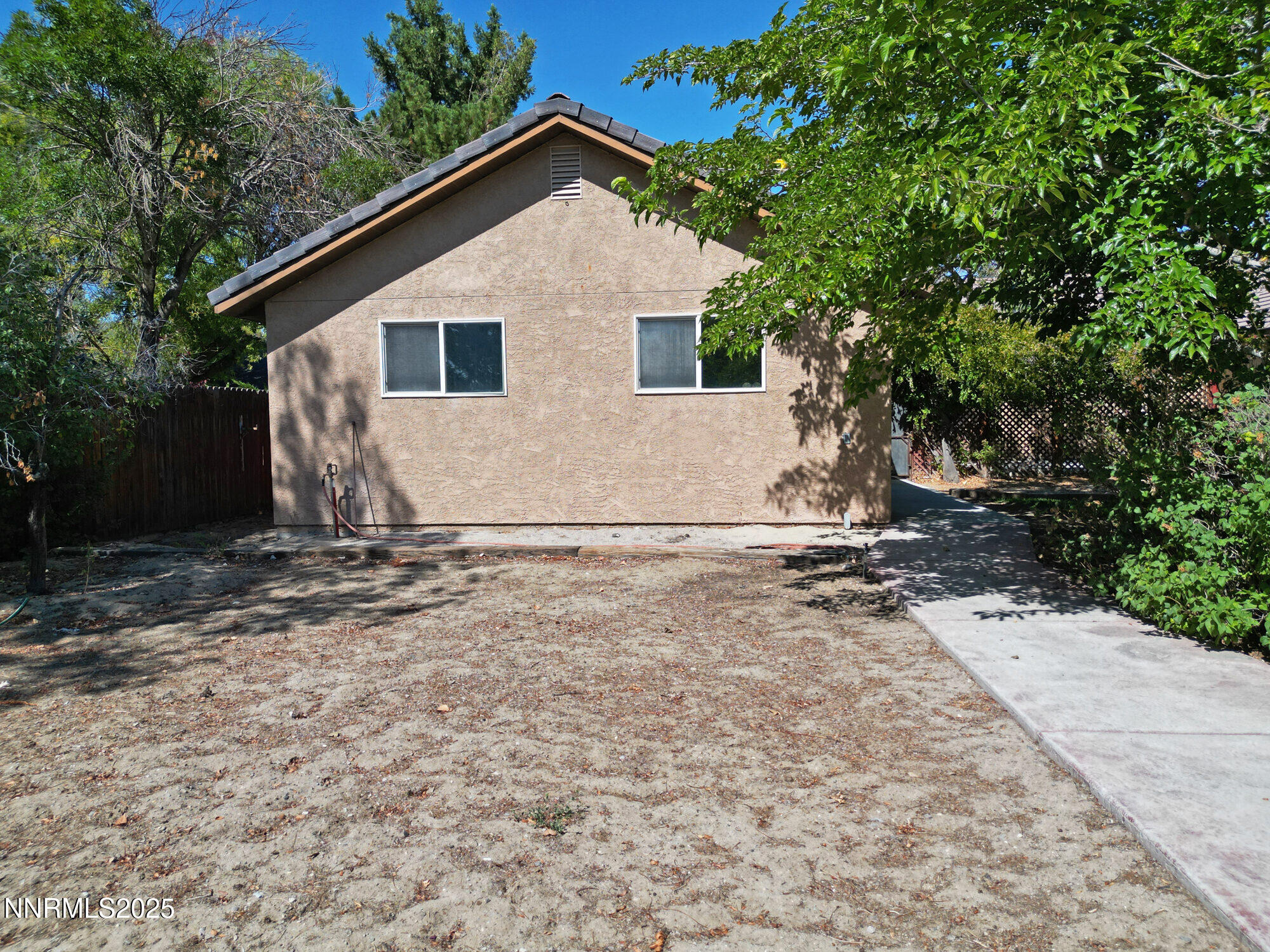 505 Hunter Park Wy Fallon NV-print-047-0