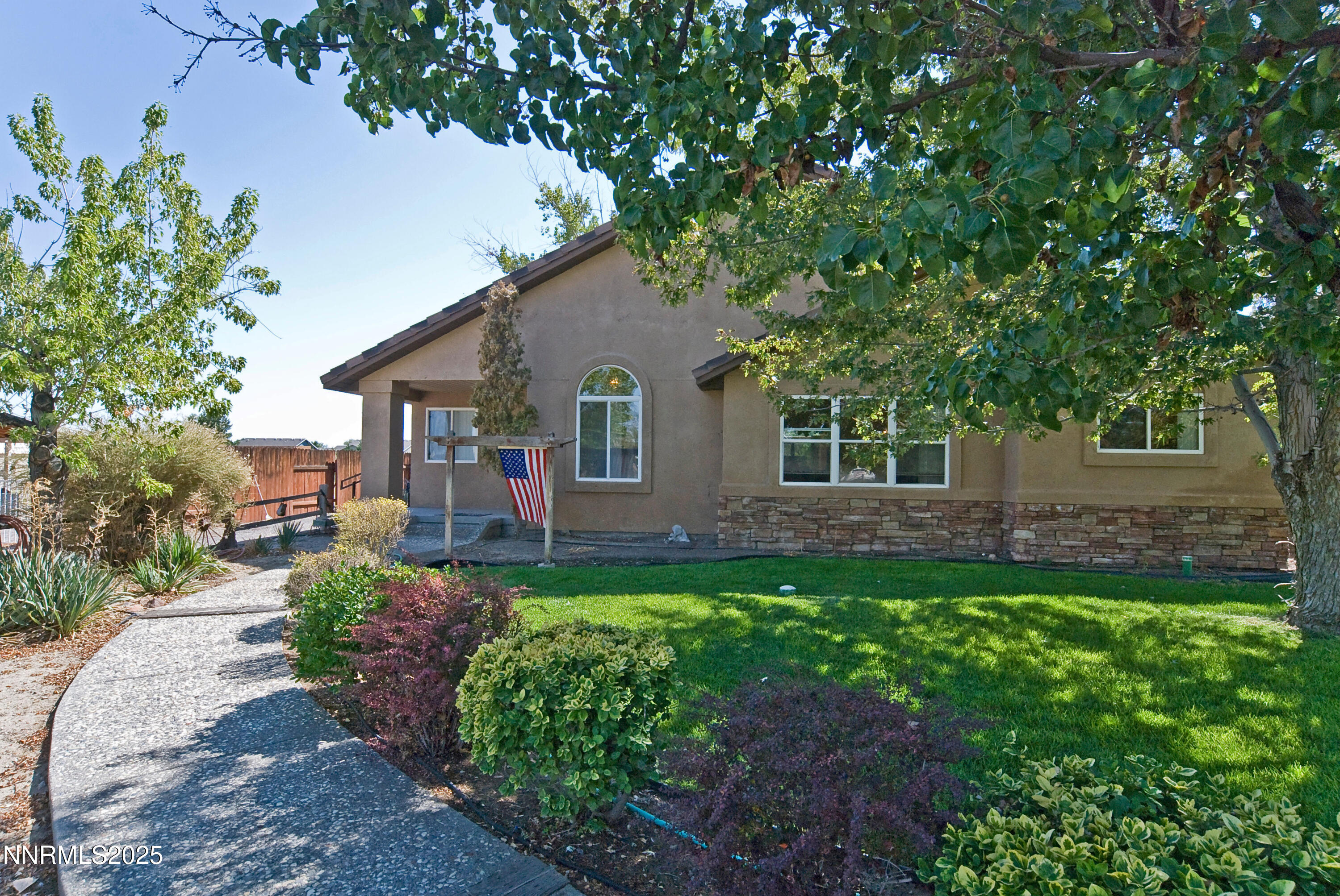 505 Hunter Park Wy Fallon NV-print-008-0