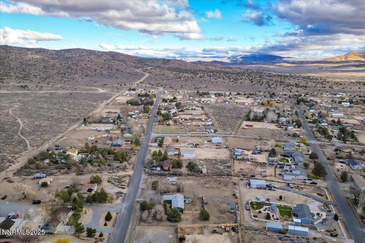 56-11720 Oregon Blvd Reno NV 89506 (11 o