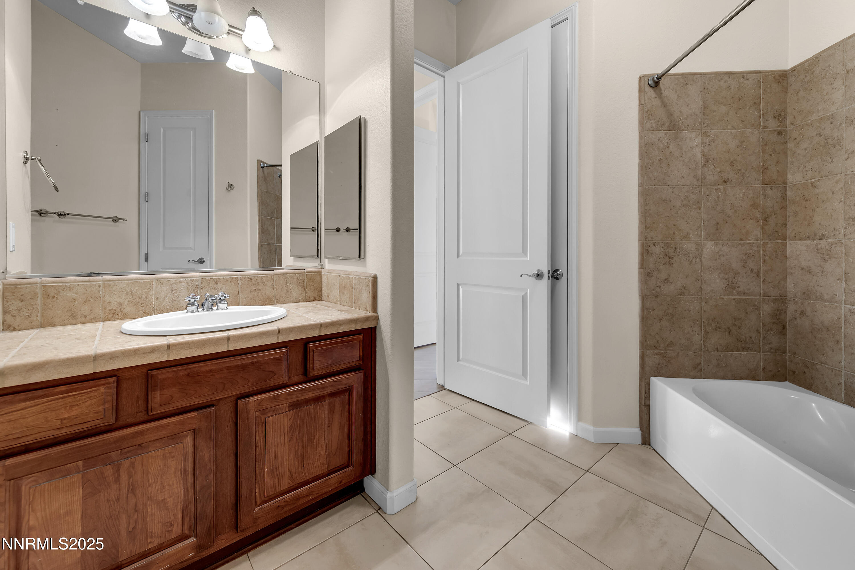 WilburMay_1802-000027