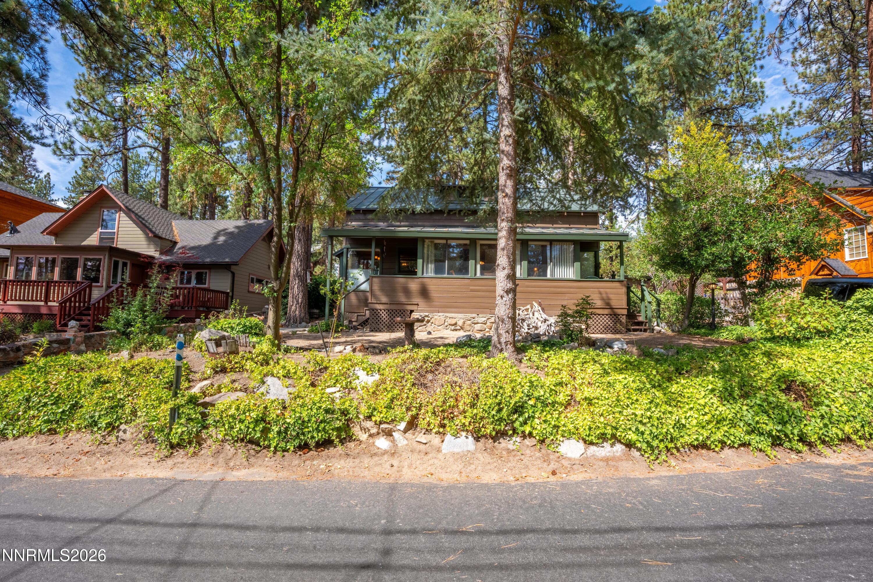 409 Lakeview Avenue