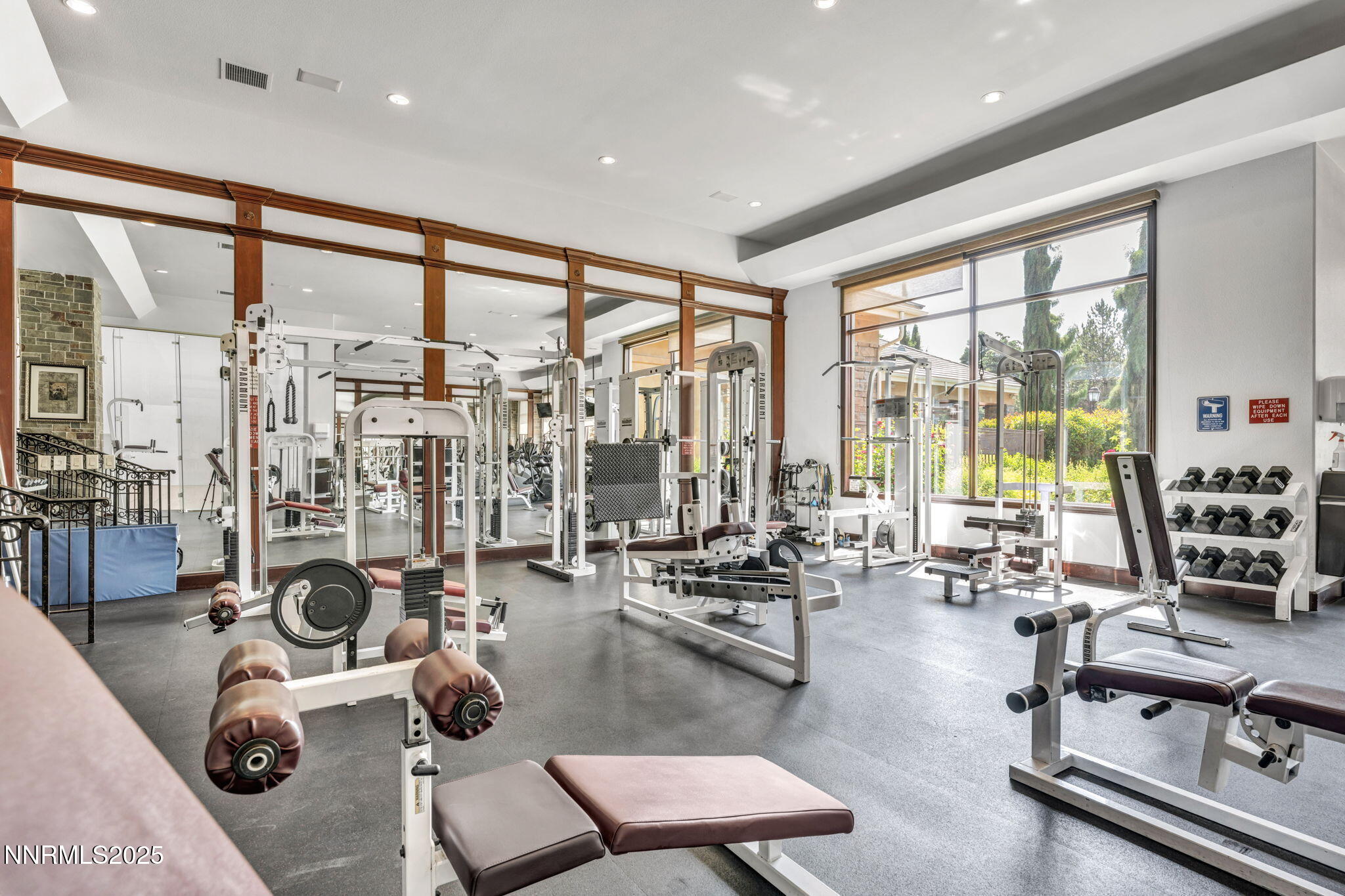 63-web-or-mls-900-s-meadows-pkwy-4311