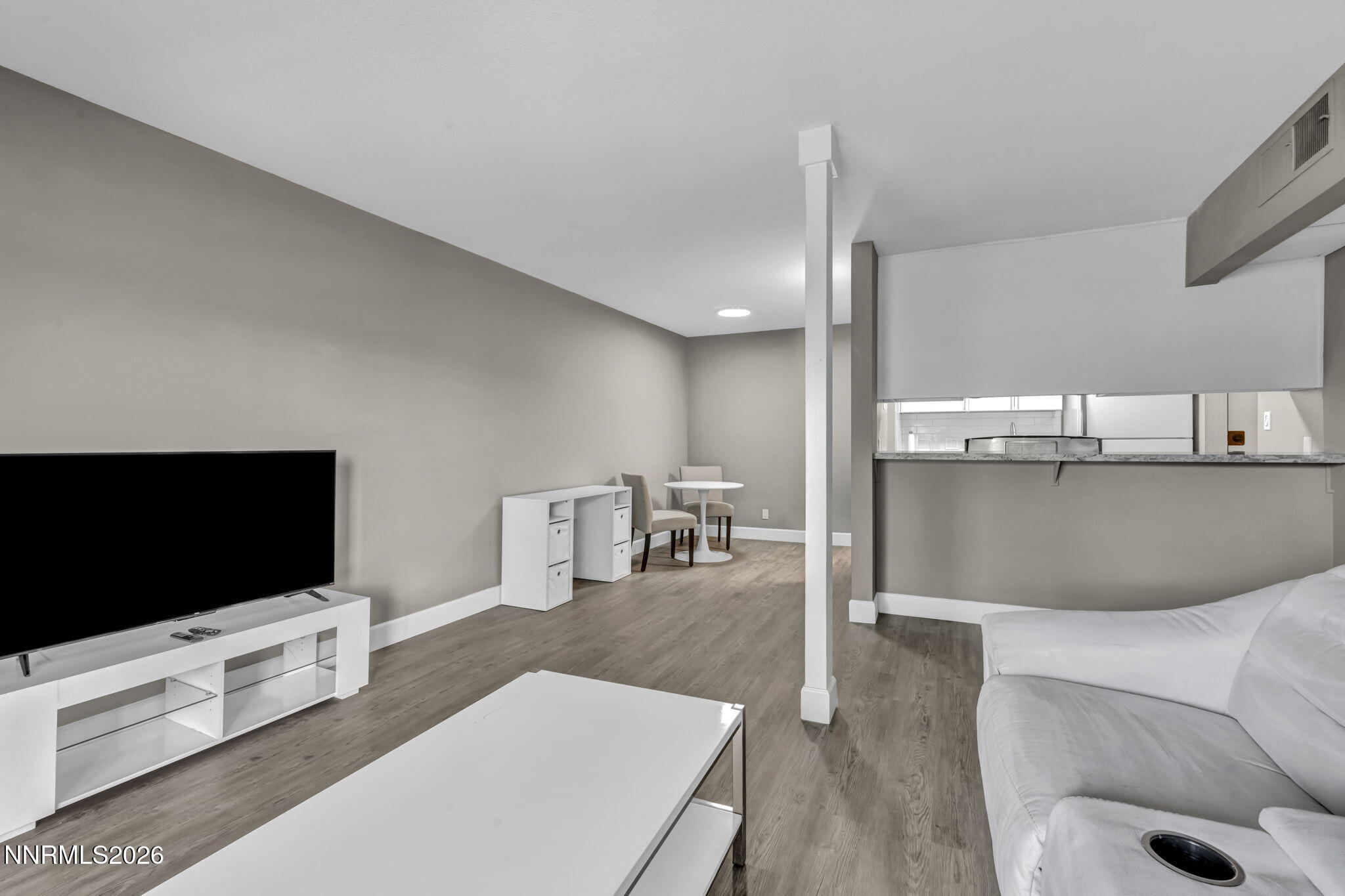 1000 Beck Street 272