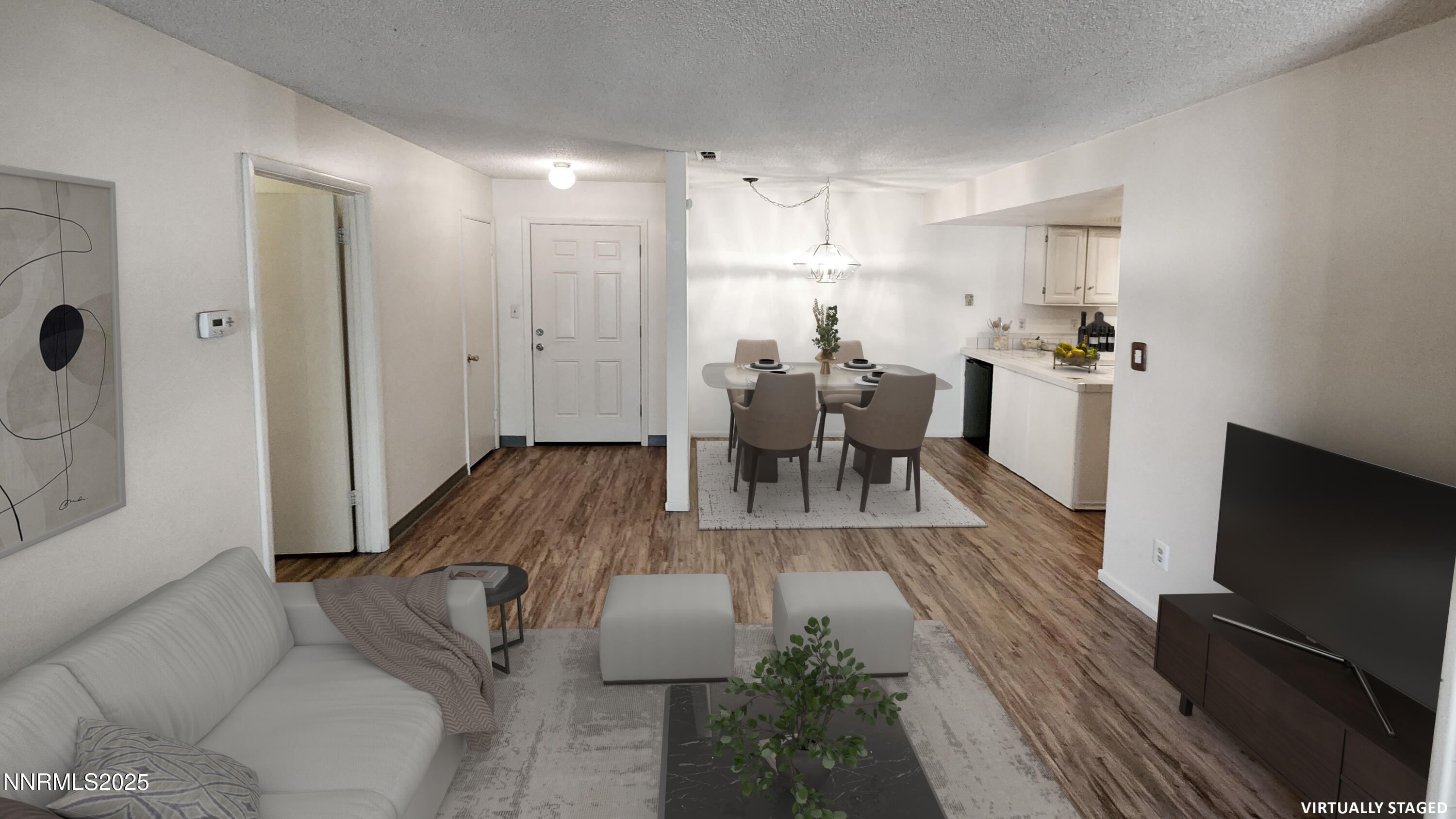 2300 Dickerson living dining room