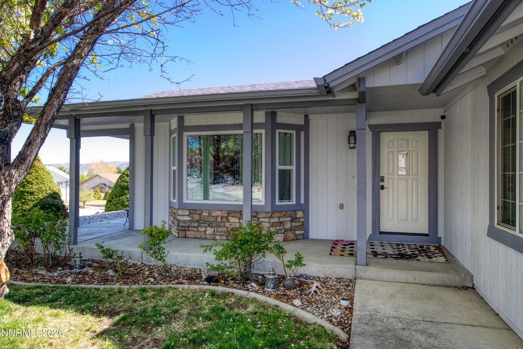 Photo of 1400 Bufflehead Drive, Sparks, NV 89441 (MLS # 260003965)