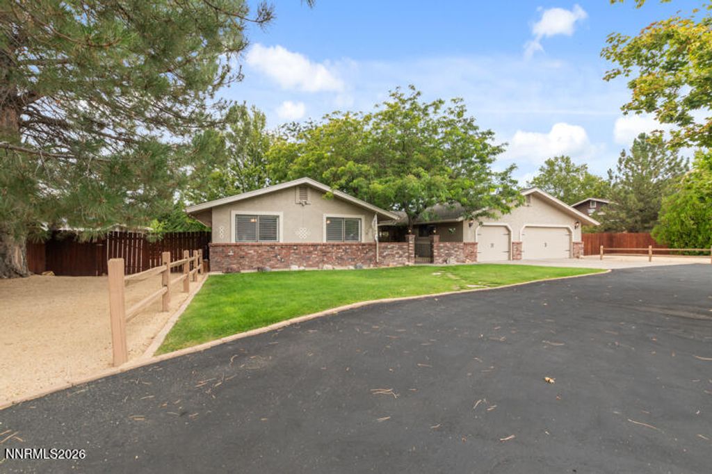 Photo of 14505 Geronimo Trail, Reno, NV 89521 (MLS # 260001138)