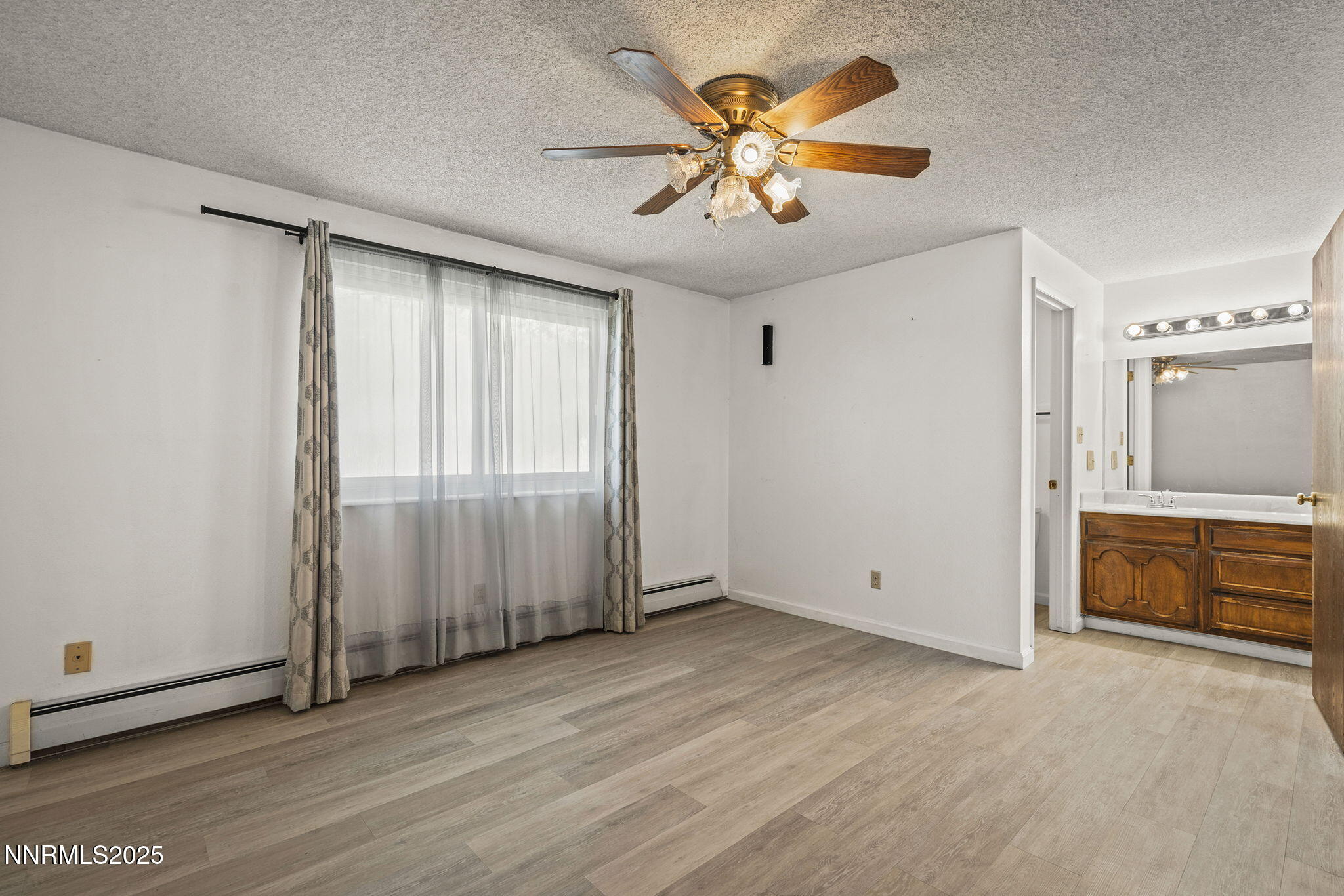 11-web-or-mls-_DSC0100