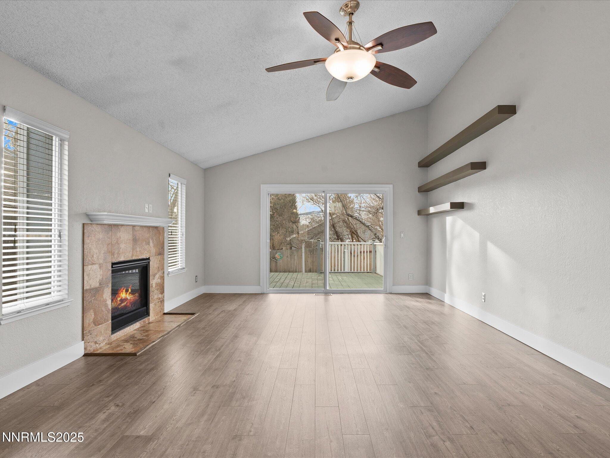 Interior_Family Room