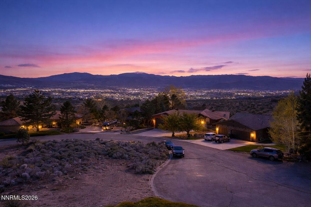 Photo of 16 Woodstock Circle, Carson City, NV 89703 (MLS # 260003934)