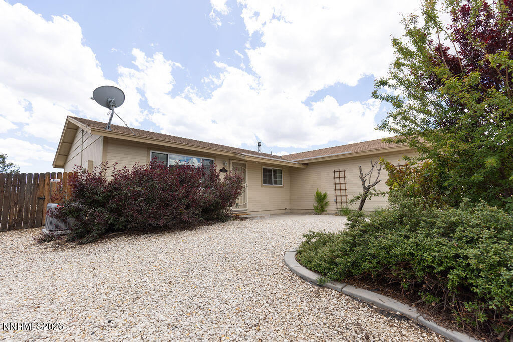 2087 Lonnie Lane