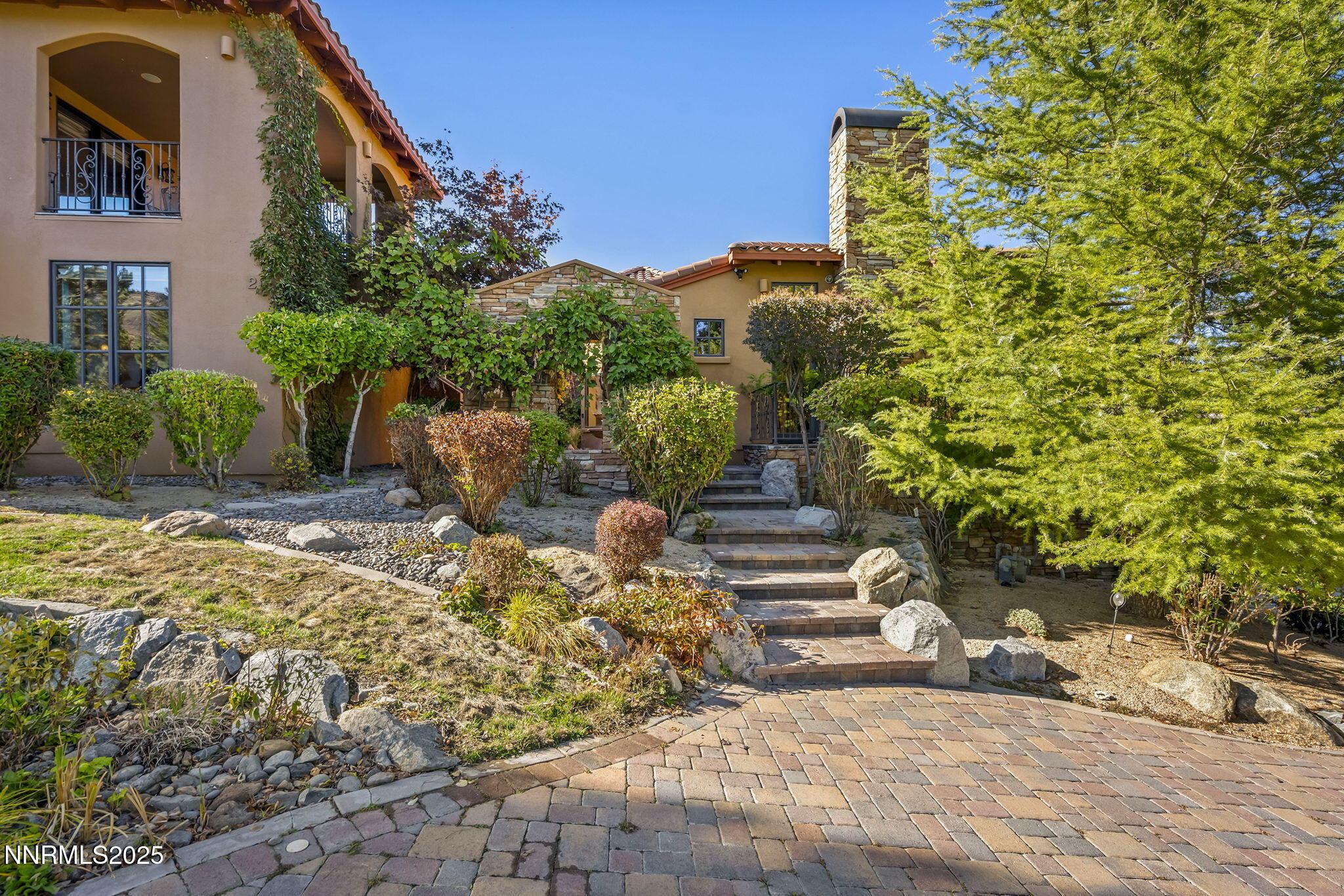 20 Promontory Pointe