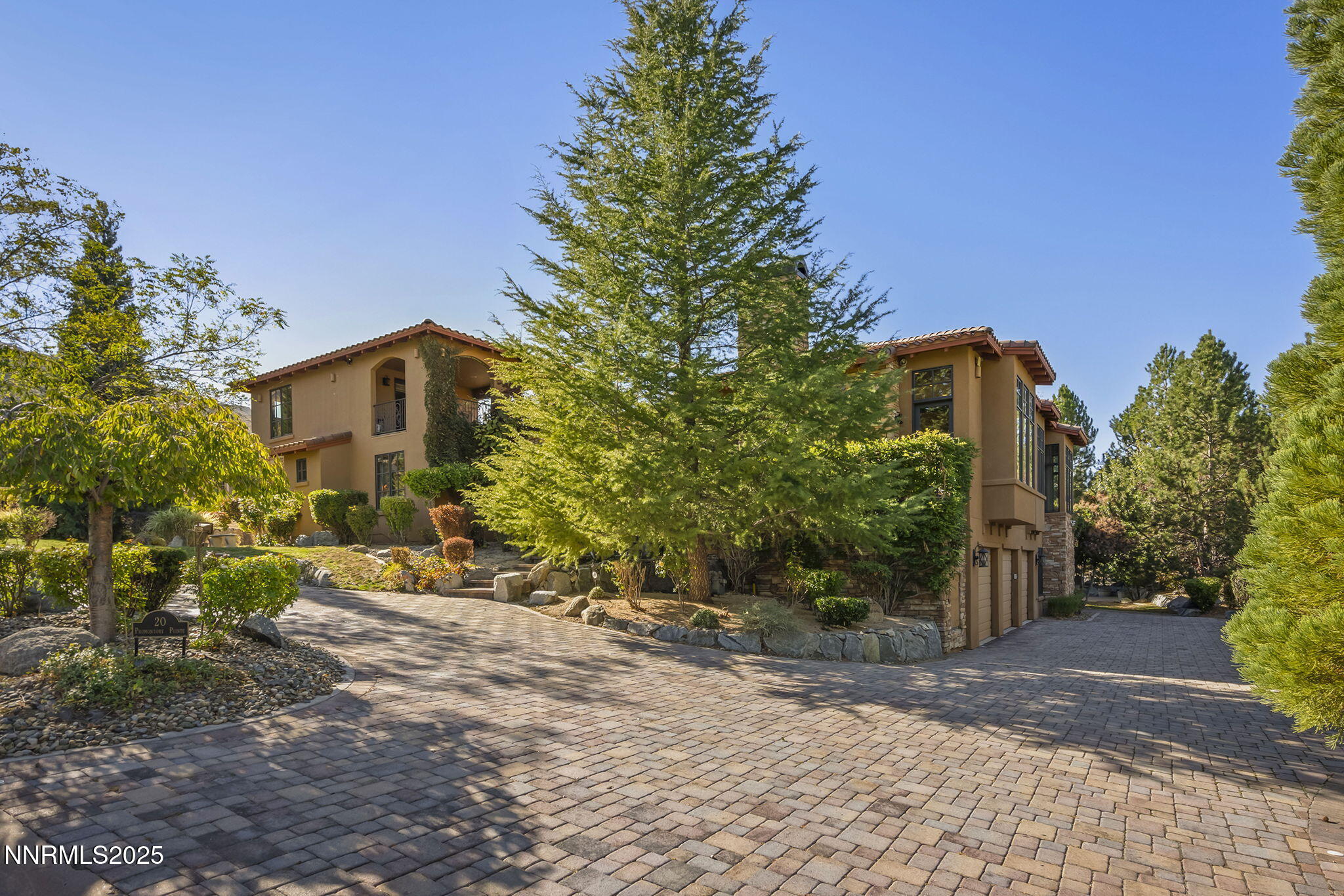 20 Promontory Pointe