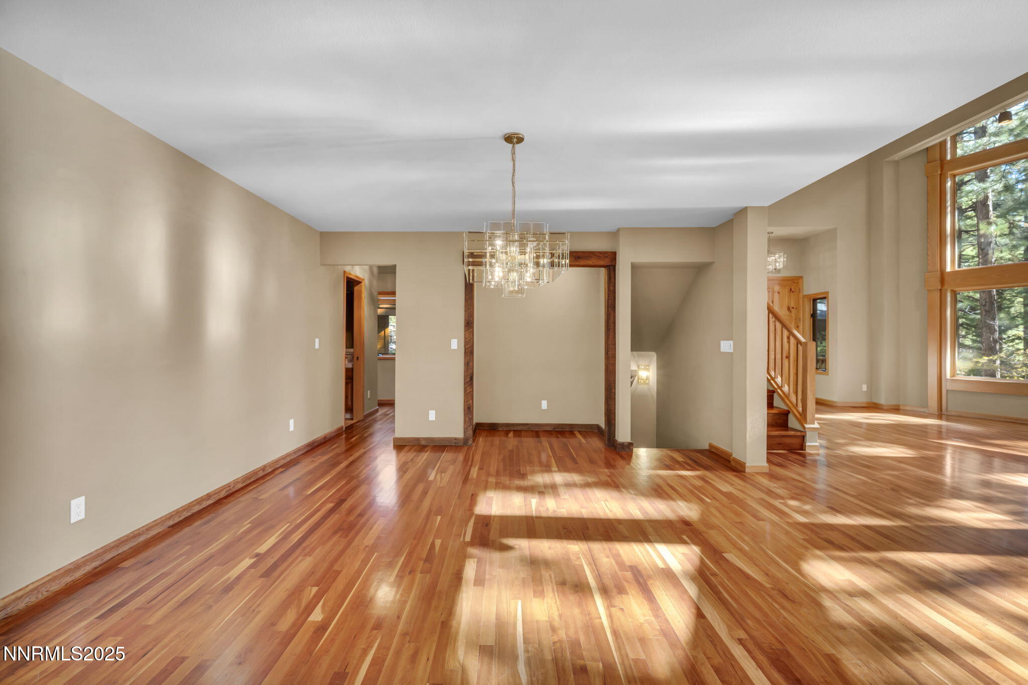 218-web-or-mls-1445-austrian-pine-rd