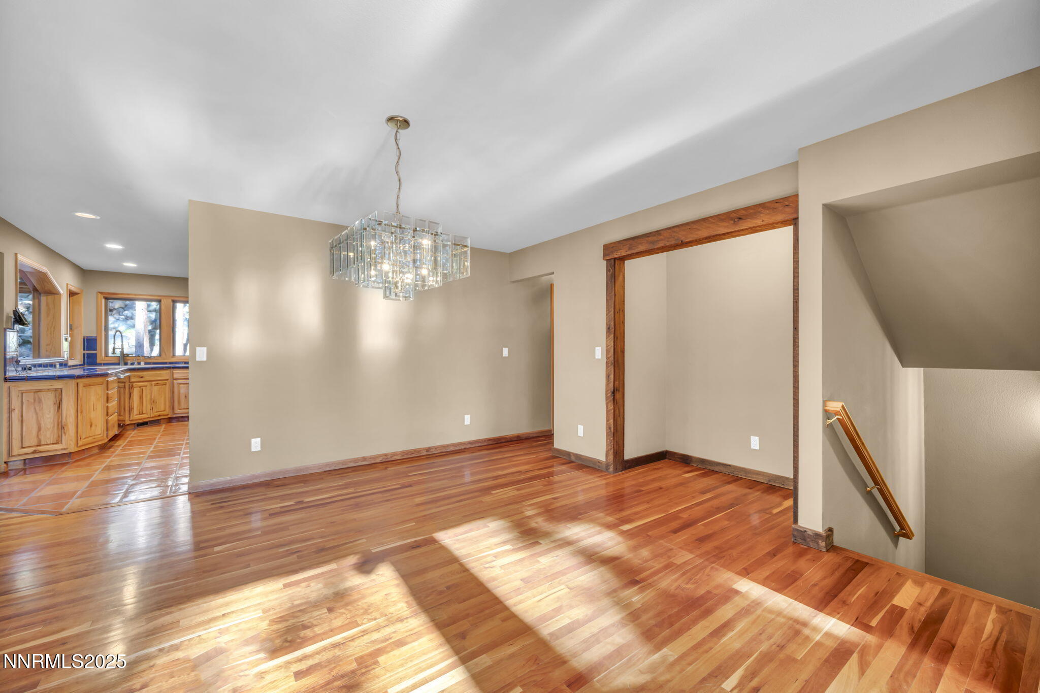 217-web-or-mls-1445-austrian-pine-rd