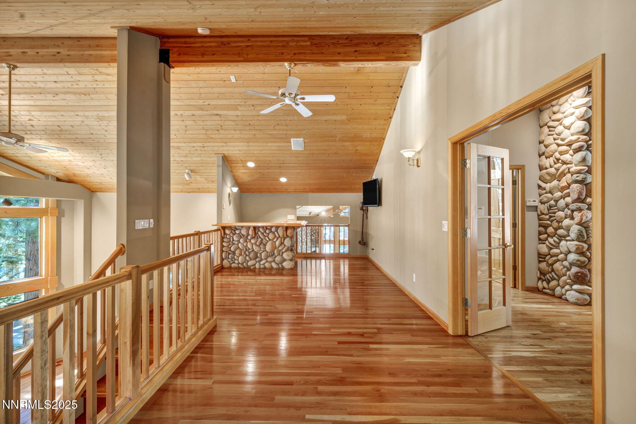 246-web-or-mls-1445-austrian-pine-rd