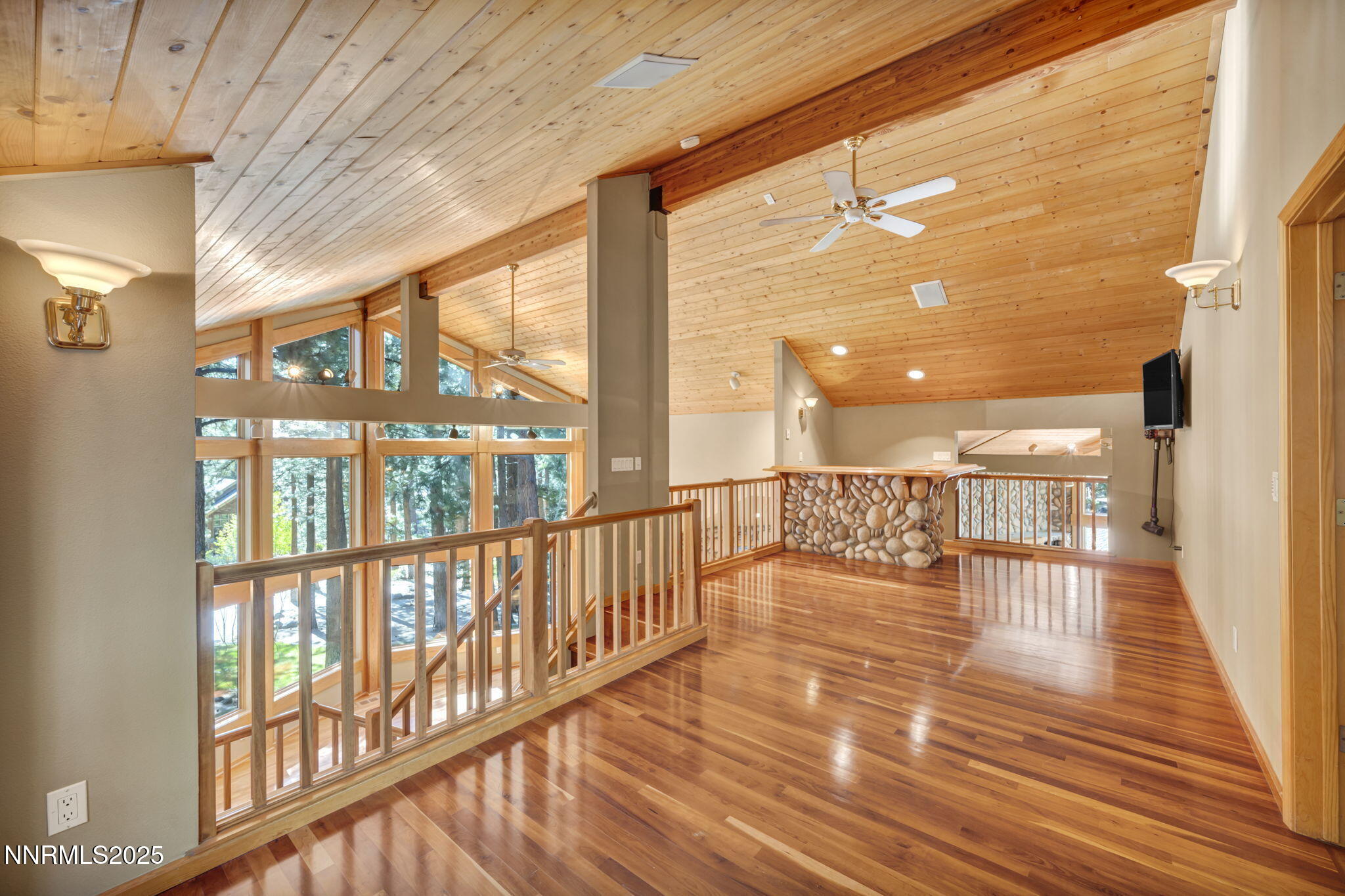 245-web-or-mls-1445-austrian-pine-rd