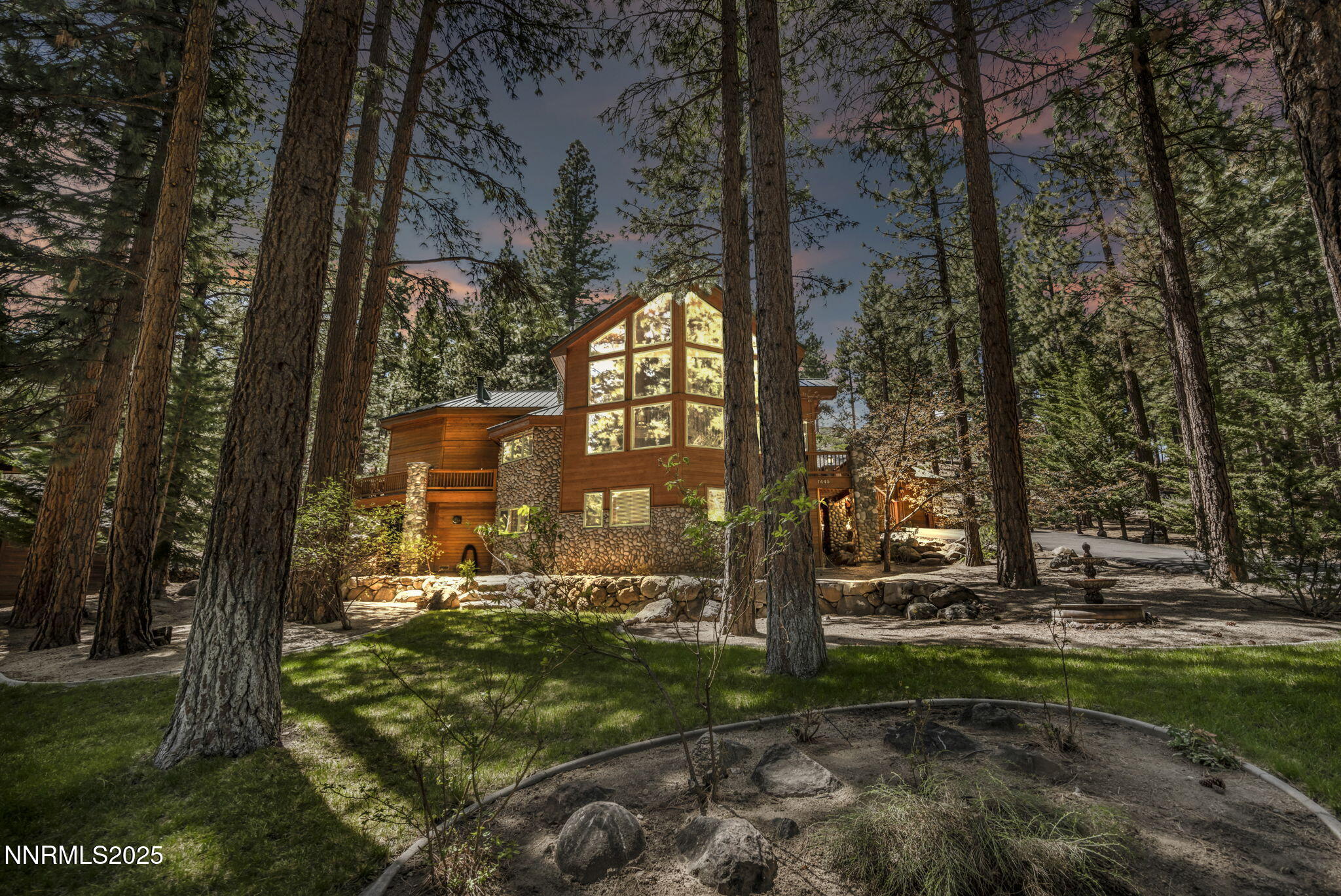 163-web-or-mls-1445-austrian-pine-rd