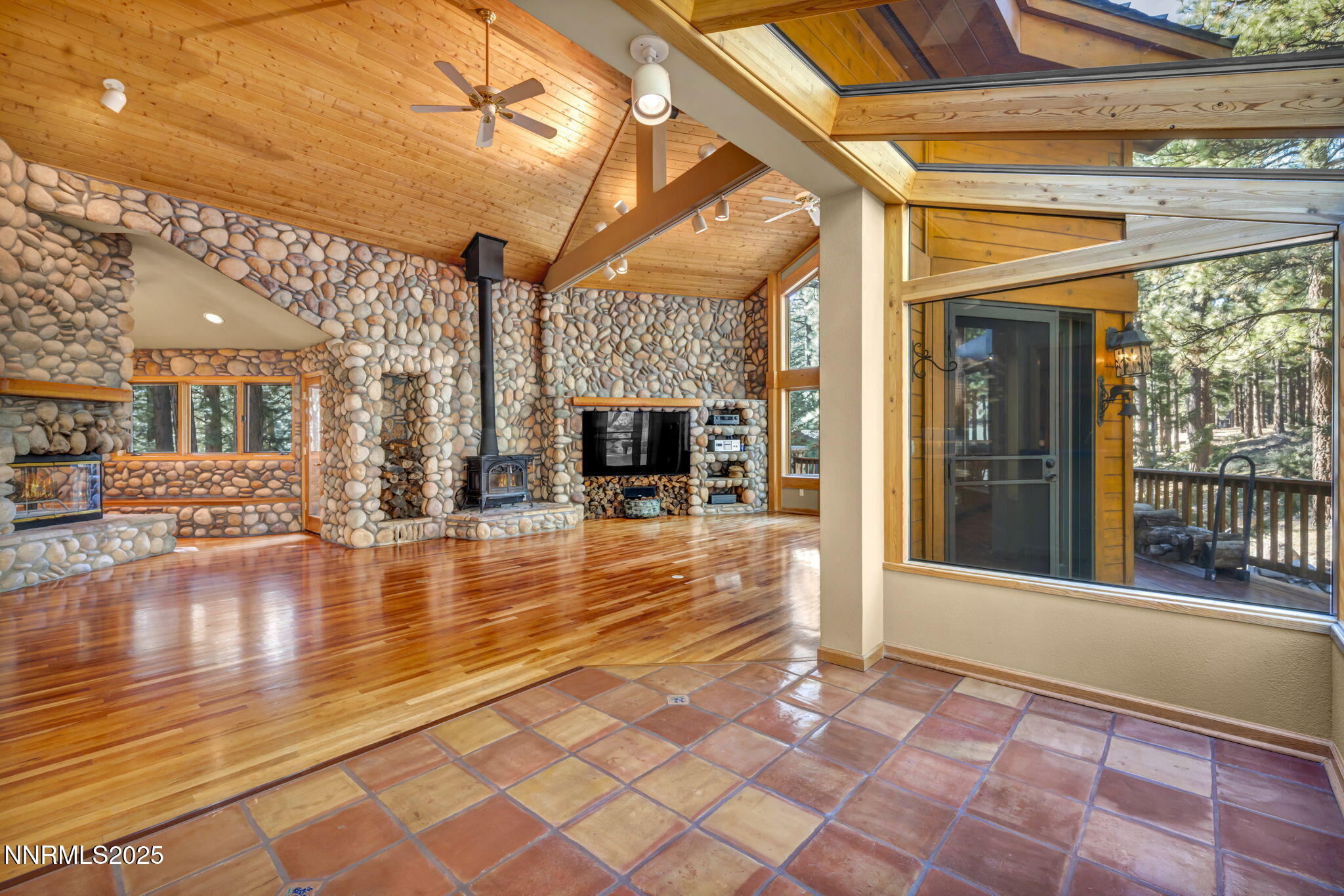 226-web-or-mls-1445-austrian-pine-rd