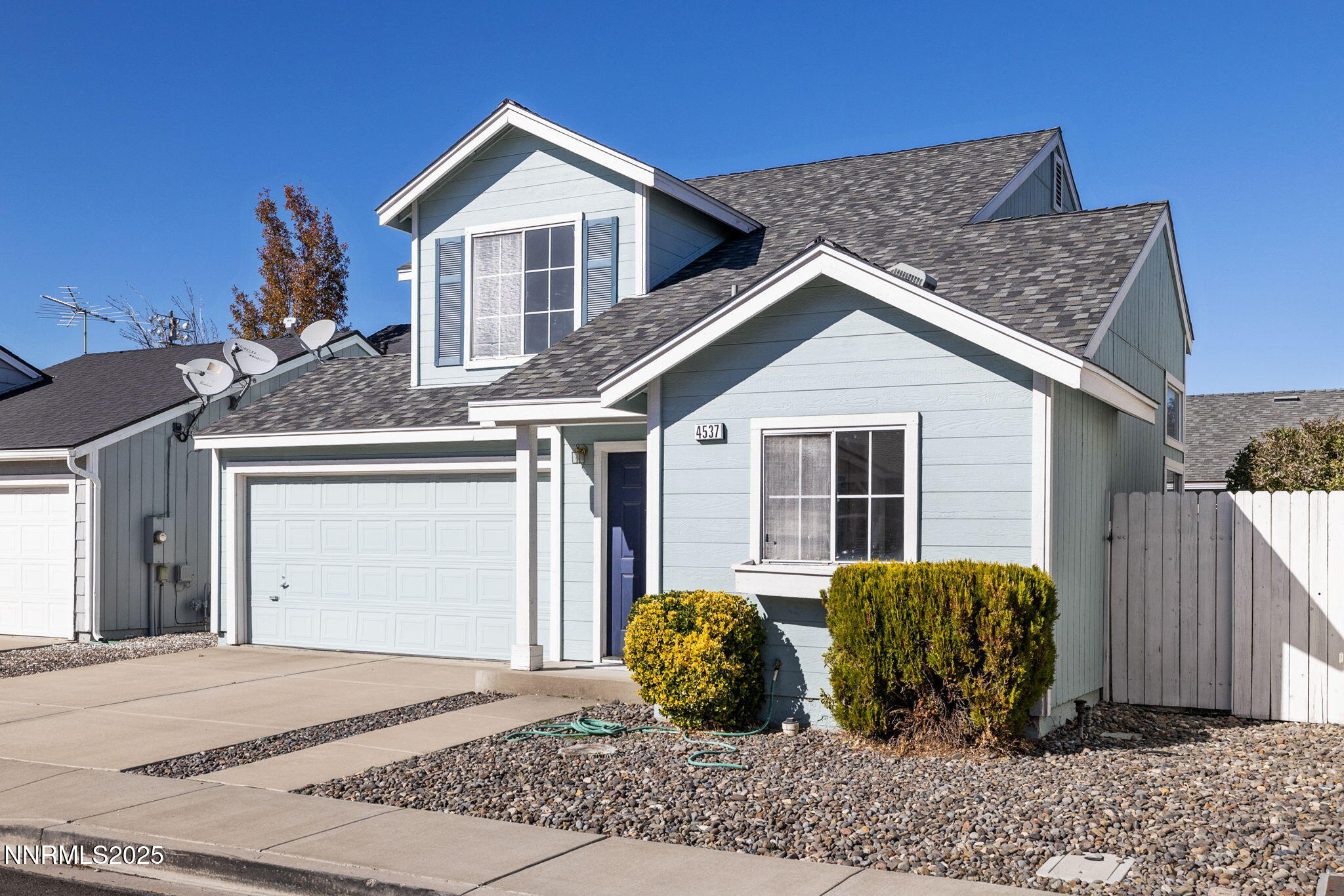 1-web-or-mls-4537 Park Rose-3