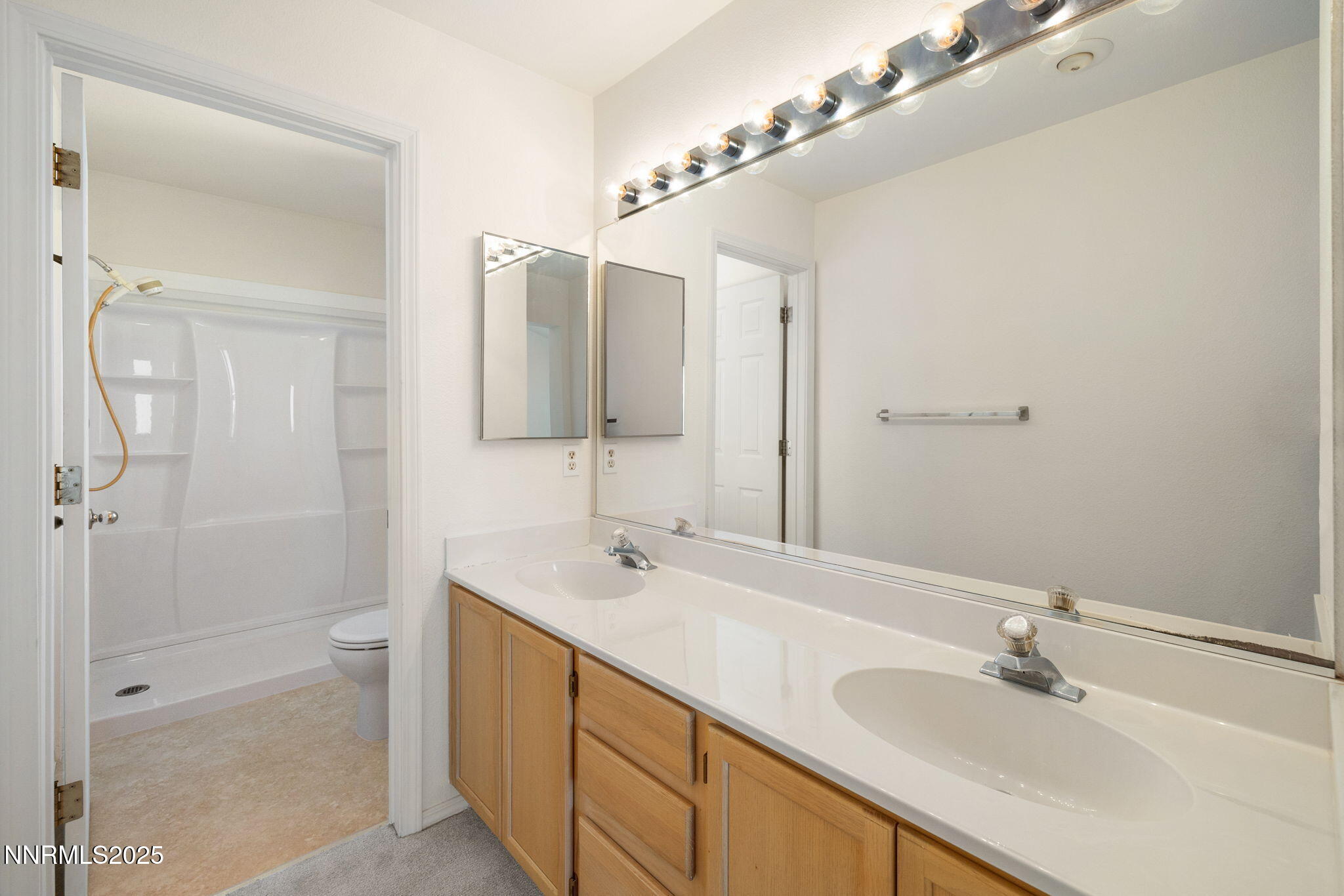 20-web-or-mls-4537 Park Rose-22