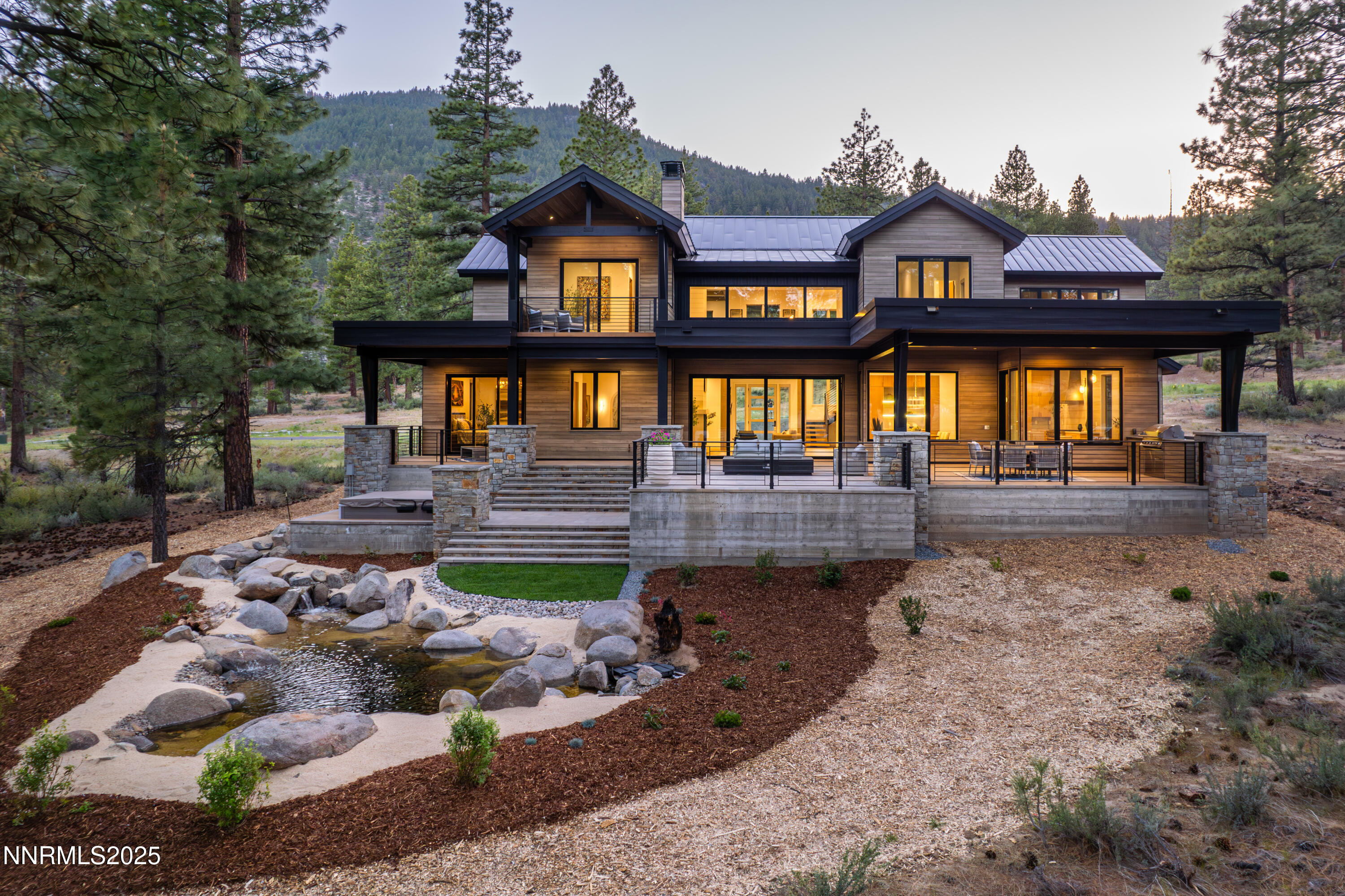 Lot 101 Twilights - WEB-11